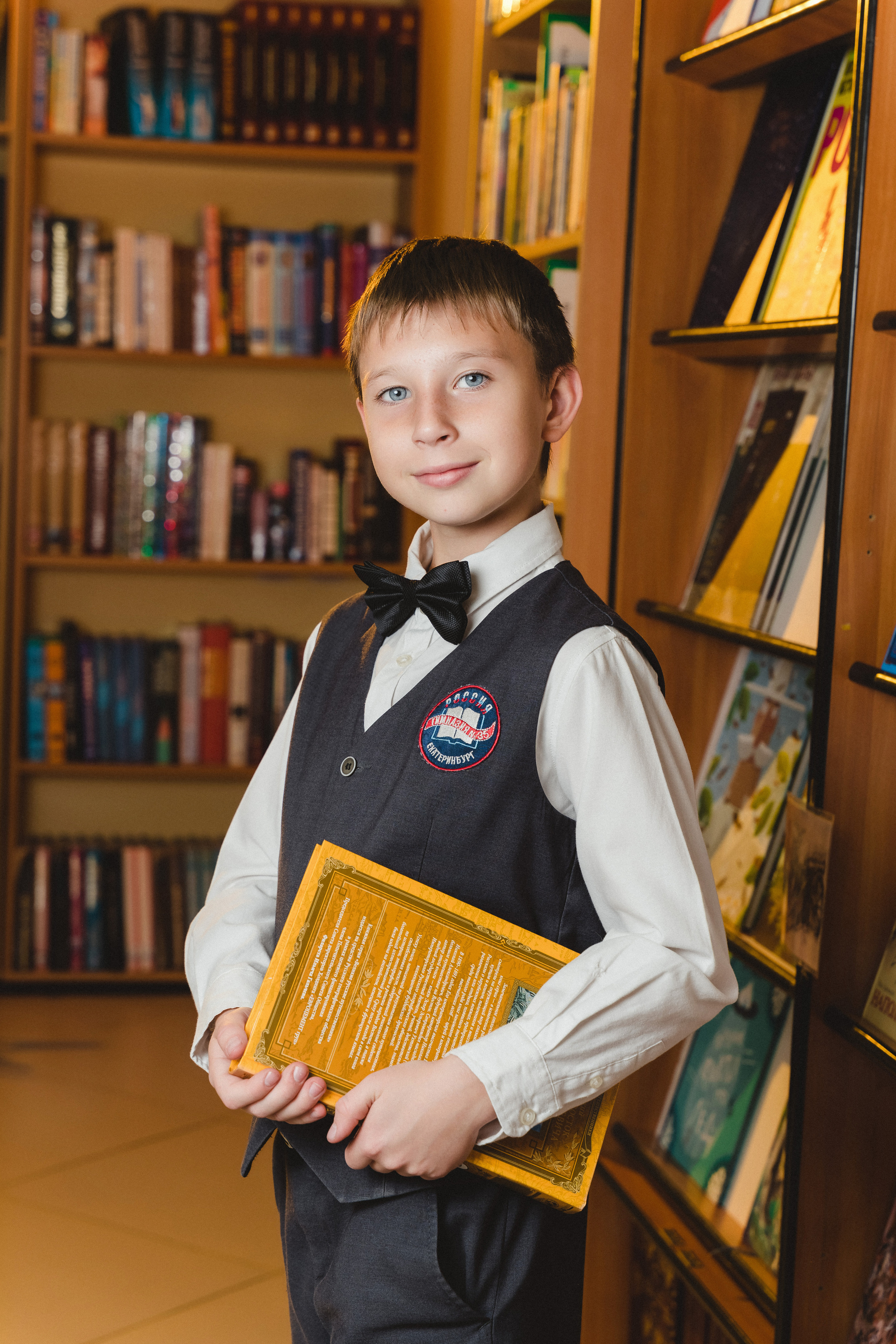 Выпускные альбомы 4 класс Екатеринбург. Фотограф в детский сад в Екатеринбурге, выпускные альбомы Юлия Умерова