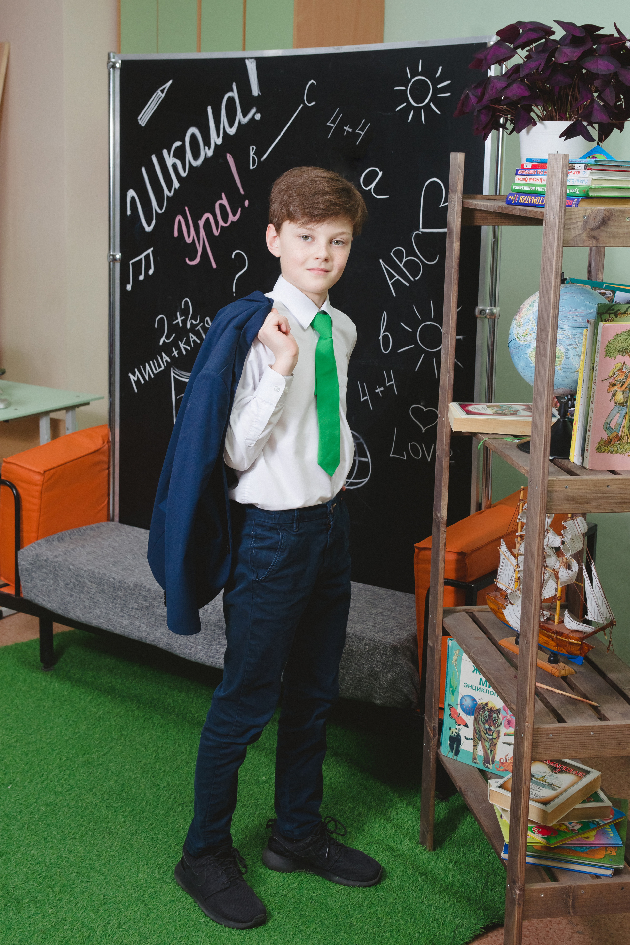 Выпускные альбомы «Школа на твоем берегу» № 29. п. Старопышминск. Фотограф в детский сад в Екатеринбурге, выпускные альбомы Юлия Умерова