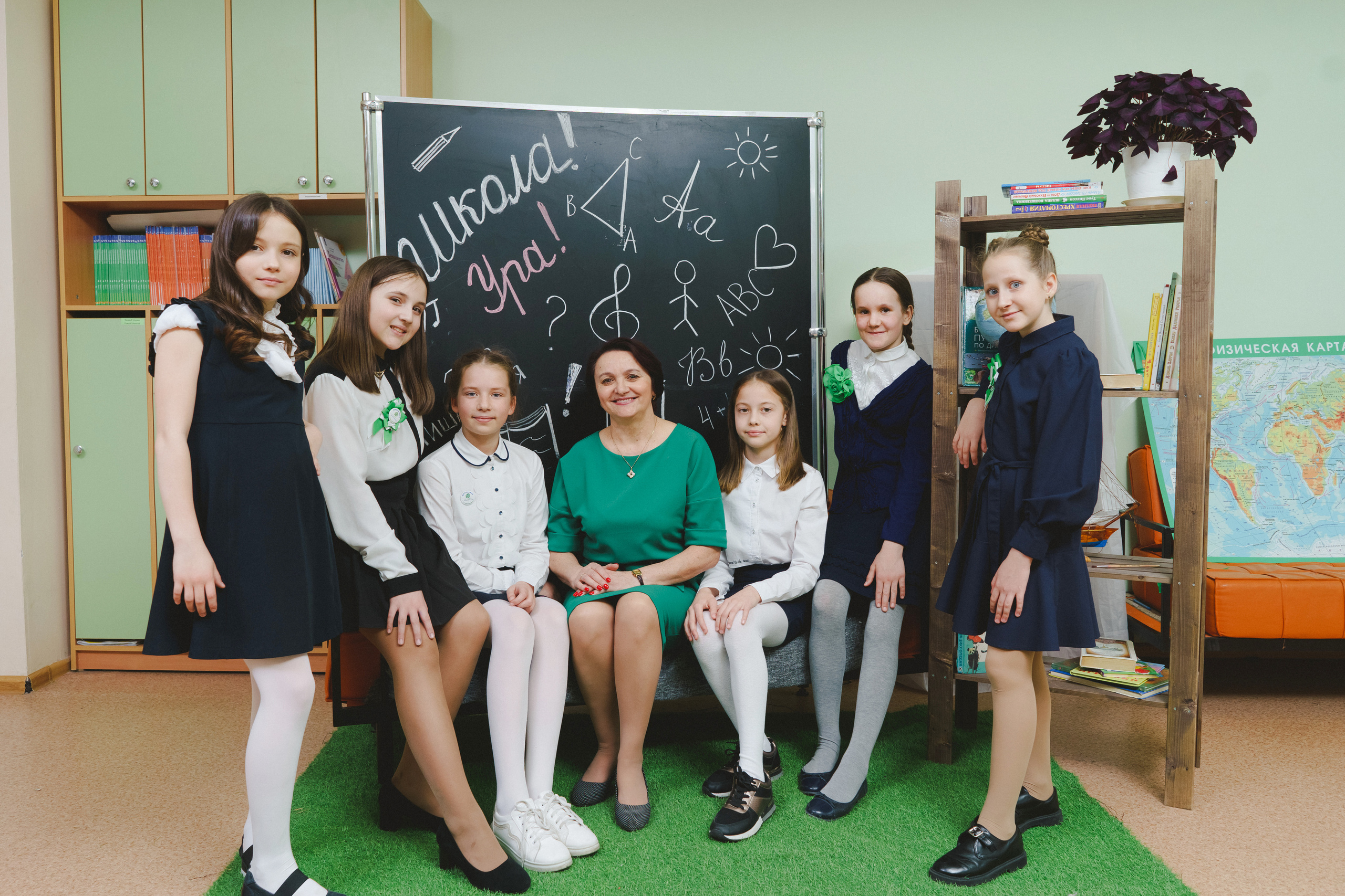 Выпускные альбомы «Школа на твоем берегу» № 29. п. Старопышминск. Фотограф в детский сад в Екатеринбурге, выпускные альбомы Юлия Умерова