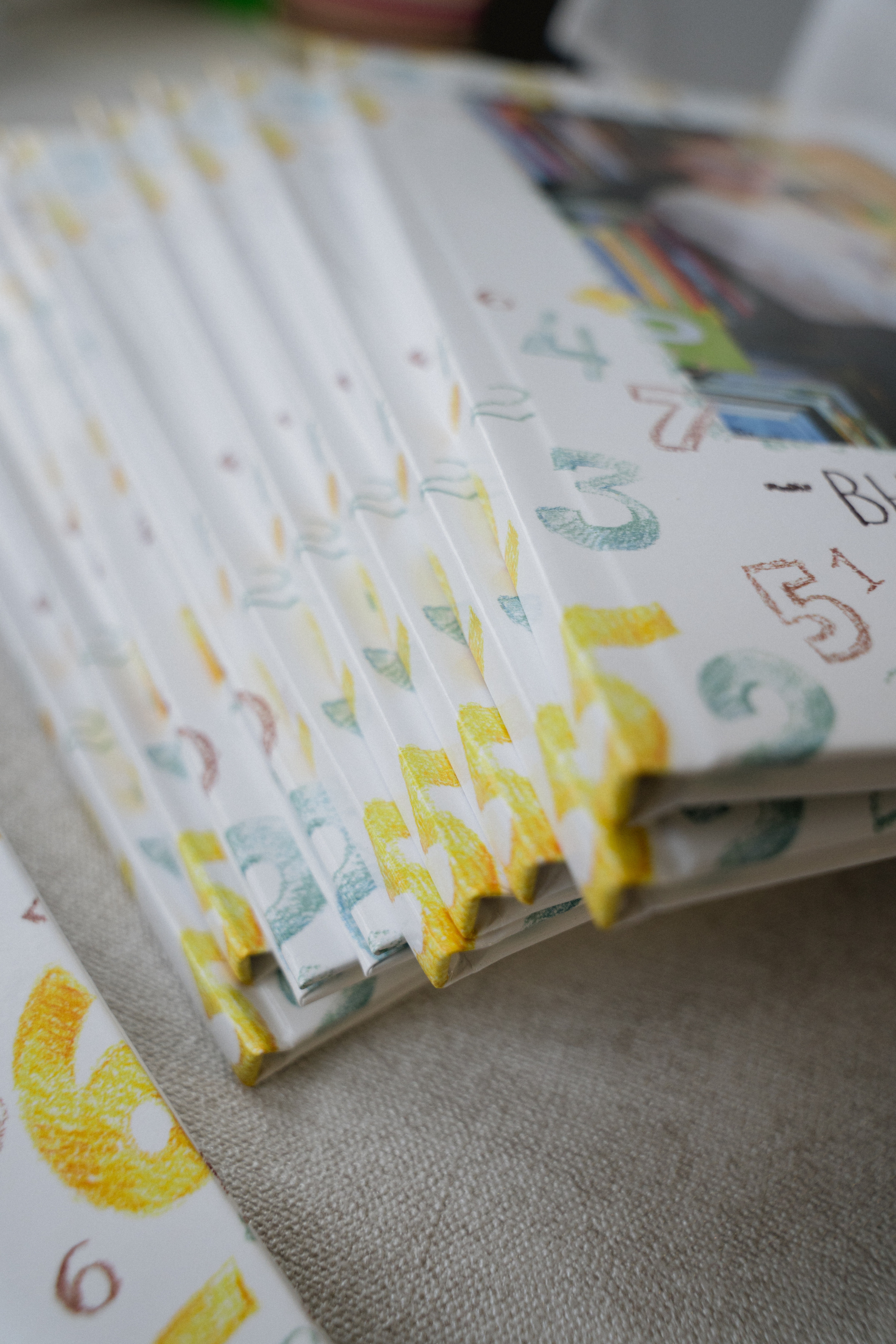 Выпускные альбомы 4 класс Екатеринбург. Фотограф в детский сад в Екатеринбурге, выпускные альбомы Юлия Умерова