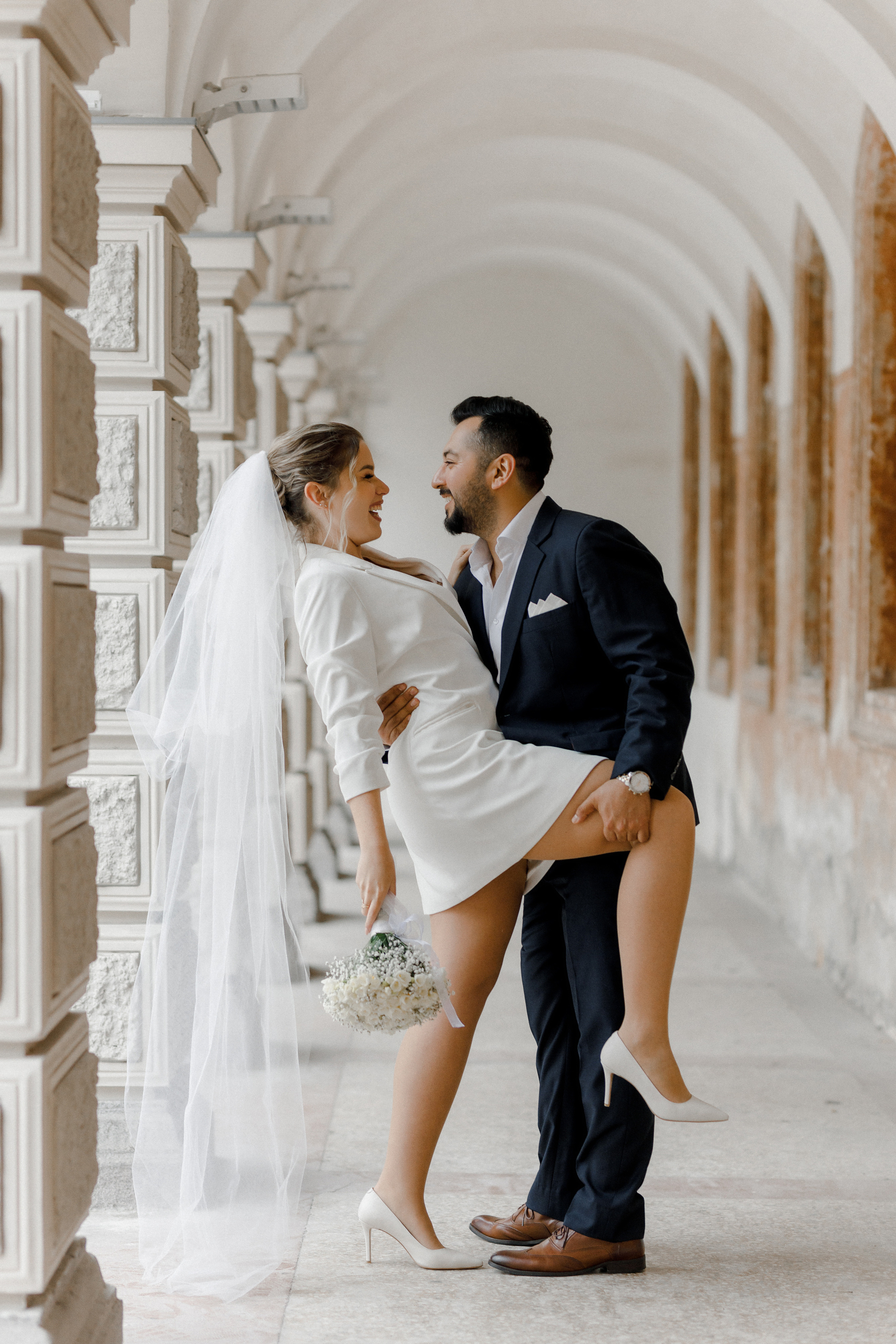 1 Hour in TBS. Aliaksandr Shyshko is a wedding and family photographer in Georgia and
