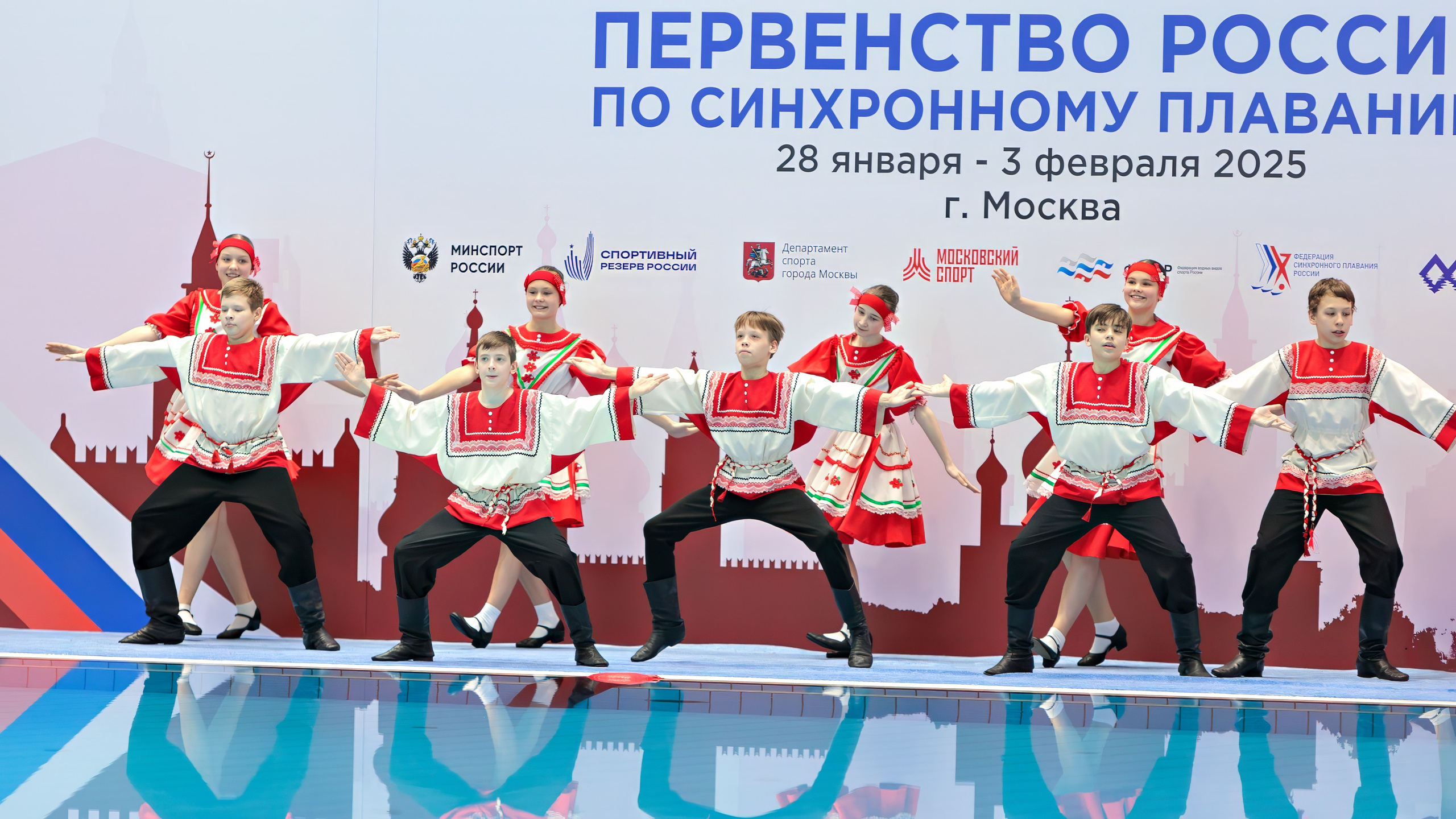 Открытие первенства России по синхронному плаванию. Выпускные альбомы и школьный фотограф в Подольске, Троицке, Щербинке, Москве и Московской области