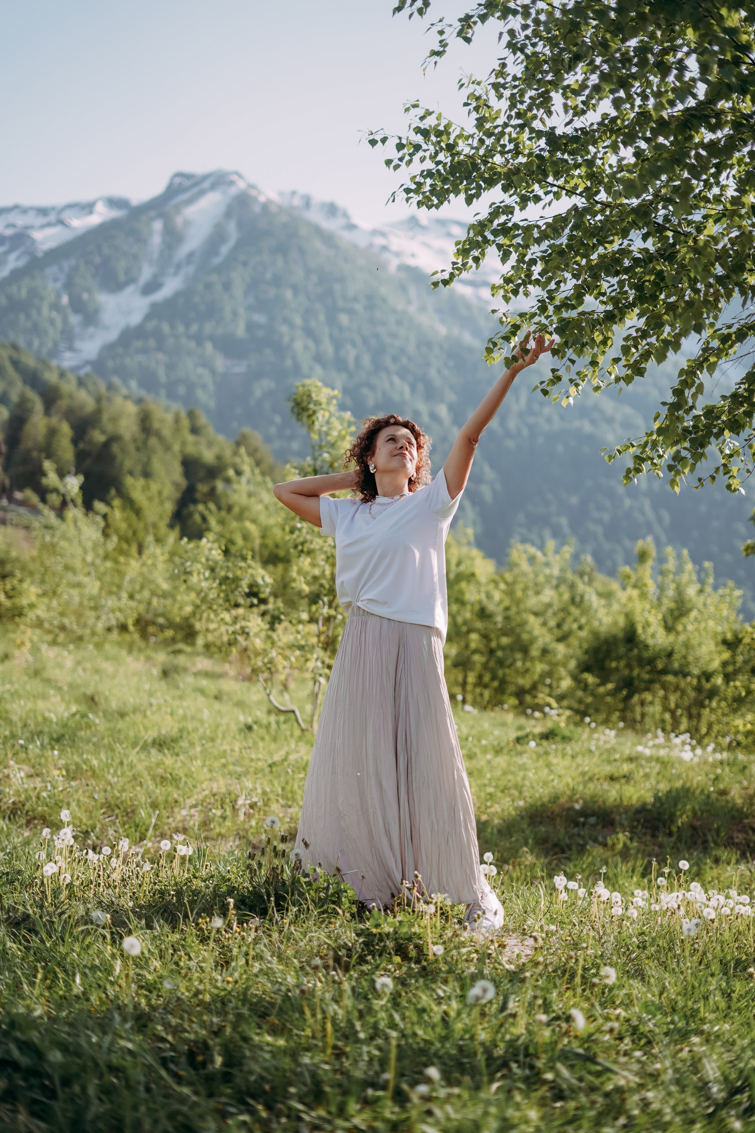 Апрель в горах. Фотосессия для Светланы в Красной Поляне. Фотограф в Сочи и Абхазии | Фототуры | September Air