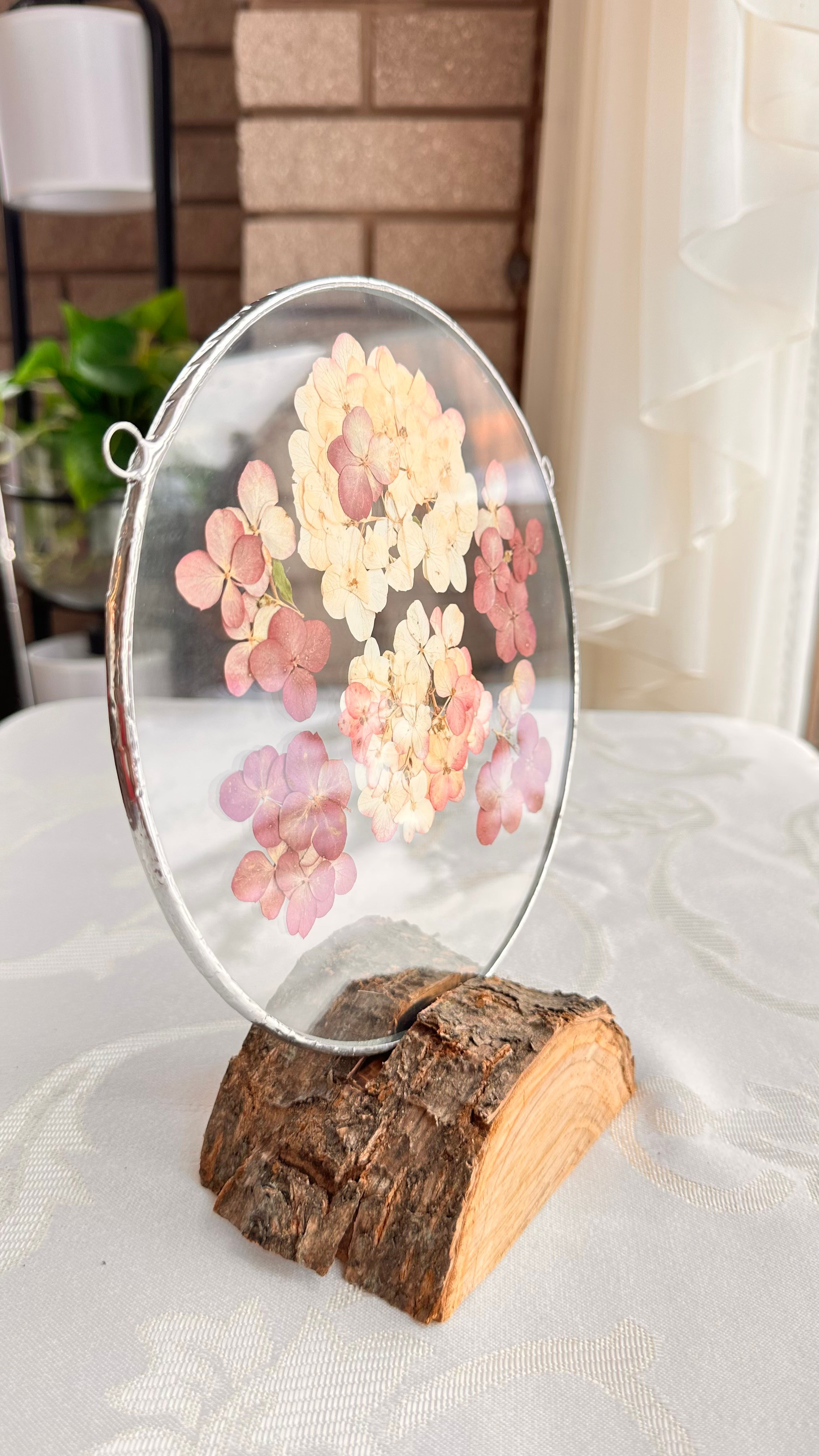 Гортензия круг 20 см. Оформляю пространства. Витражи с сухоцветами в технике Тиффани