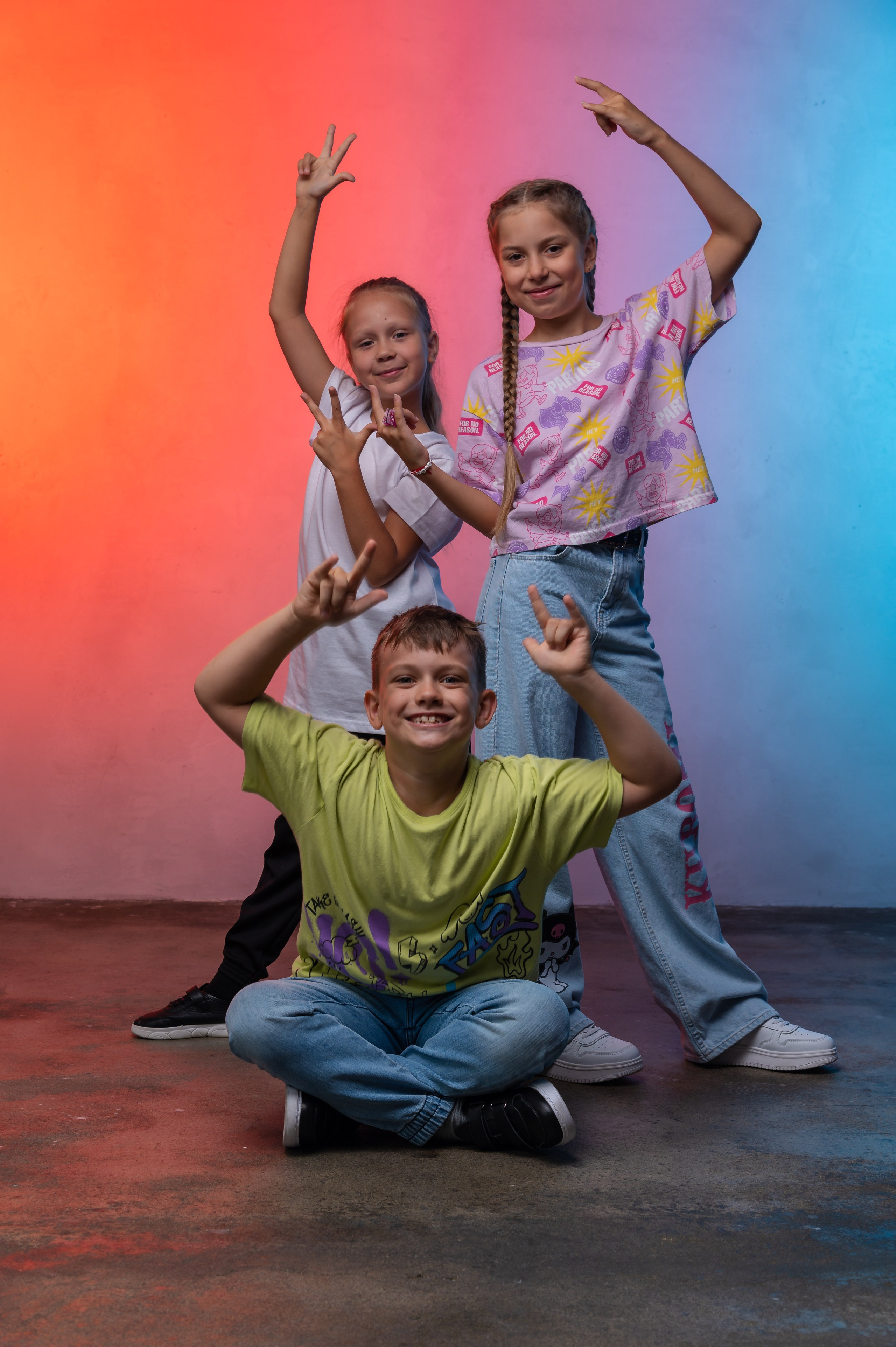 Выпускные альбомы Волгоград. Современные фотокниги с оживающими фотографиями. Фотограф Екатерина Луценко