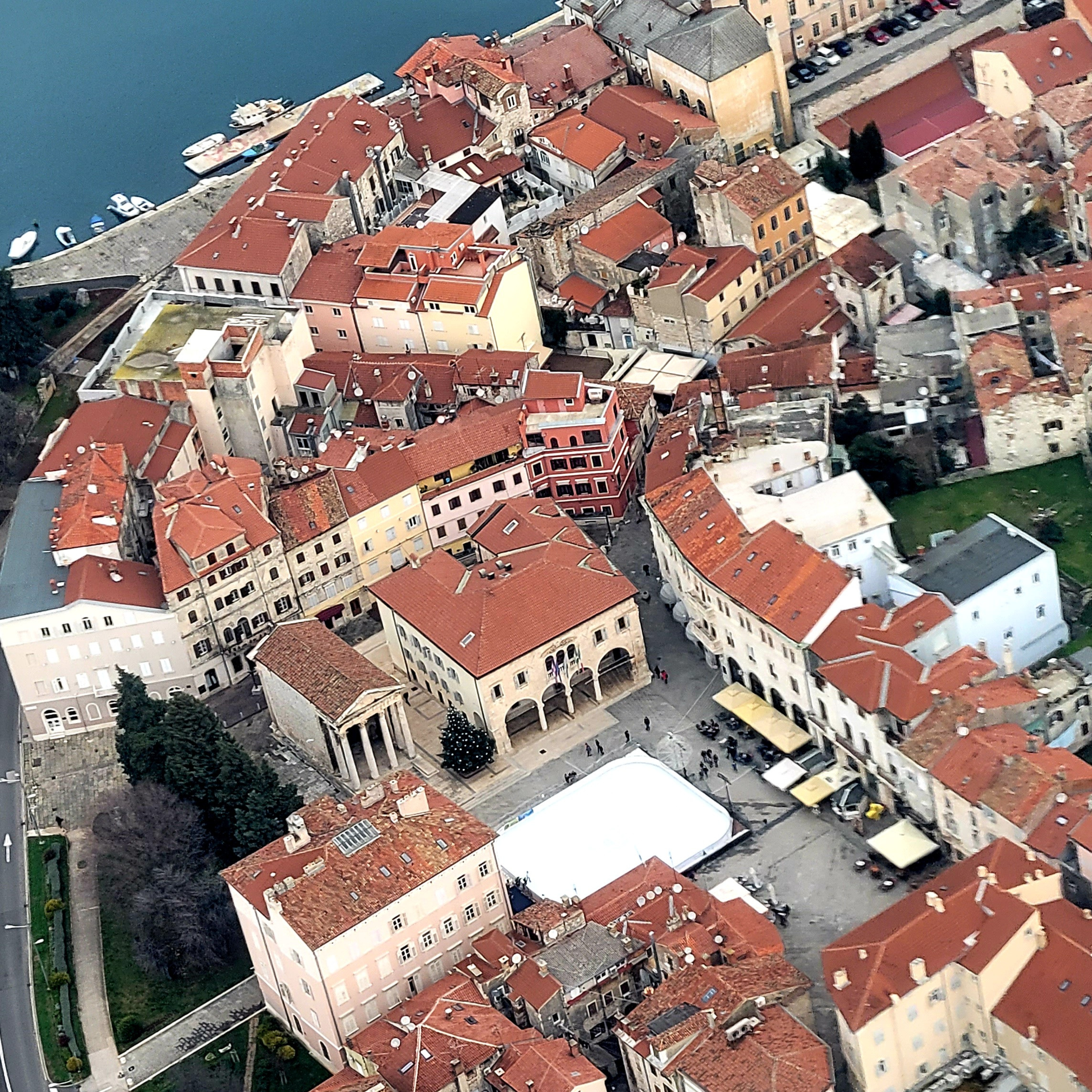Central square of Pula with skating ring