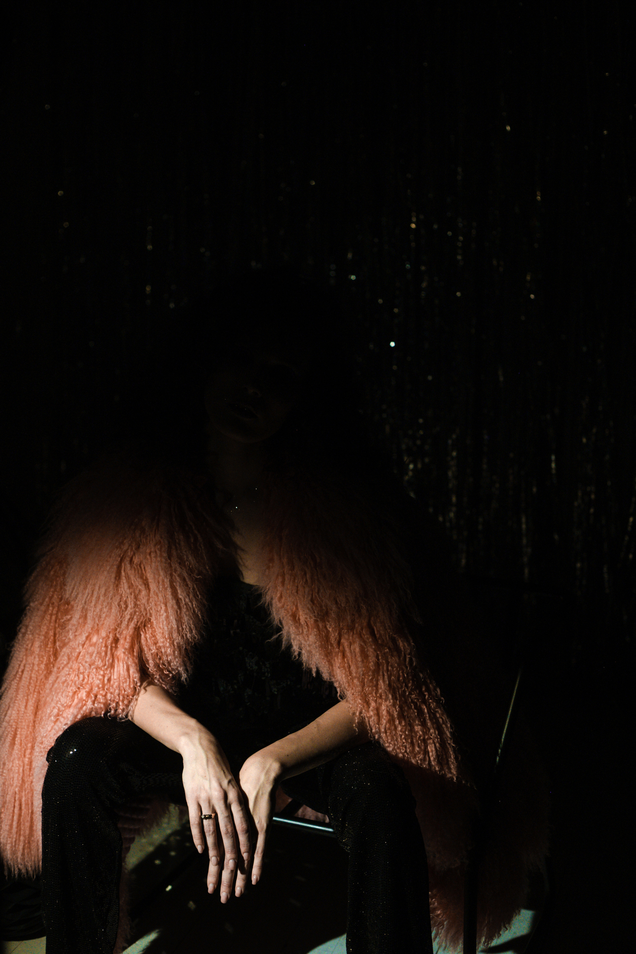 Новогодняя фотосессия женский портрет в стиле диско. Свадебный фотограф в Москве Элина Ларченкова. Фото, которые цепляют