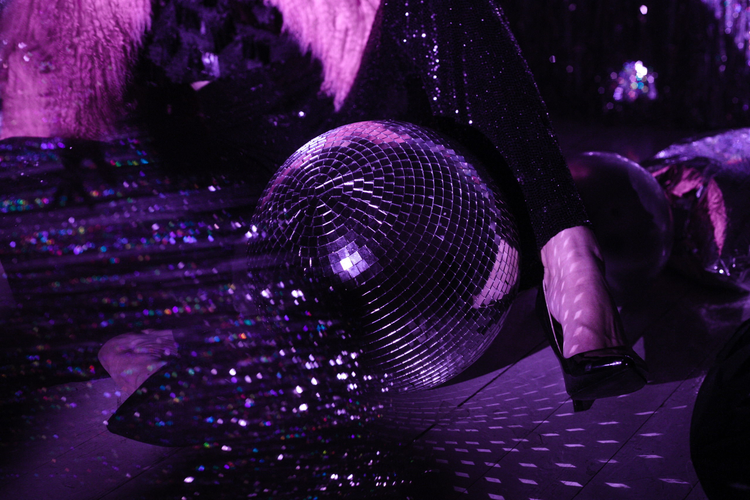 Новогодняя фотосессия женский портрет в стиле диско. Свадебный фотограф в Москве Элина Ларченкова. Фото, которые цепляют