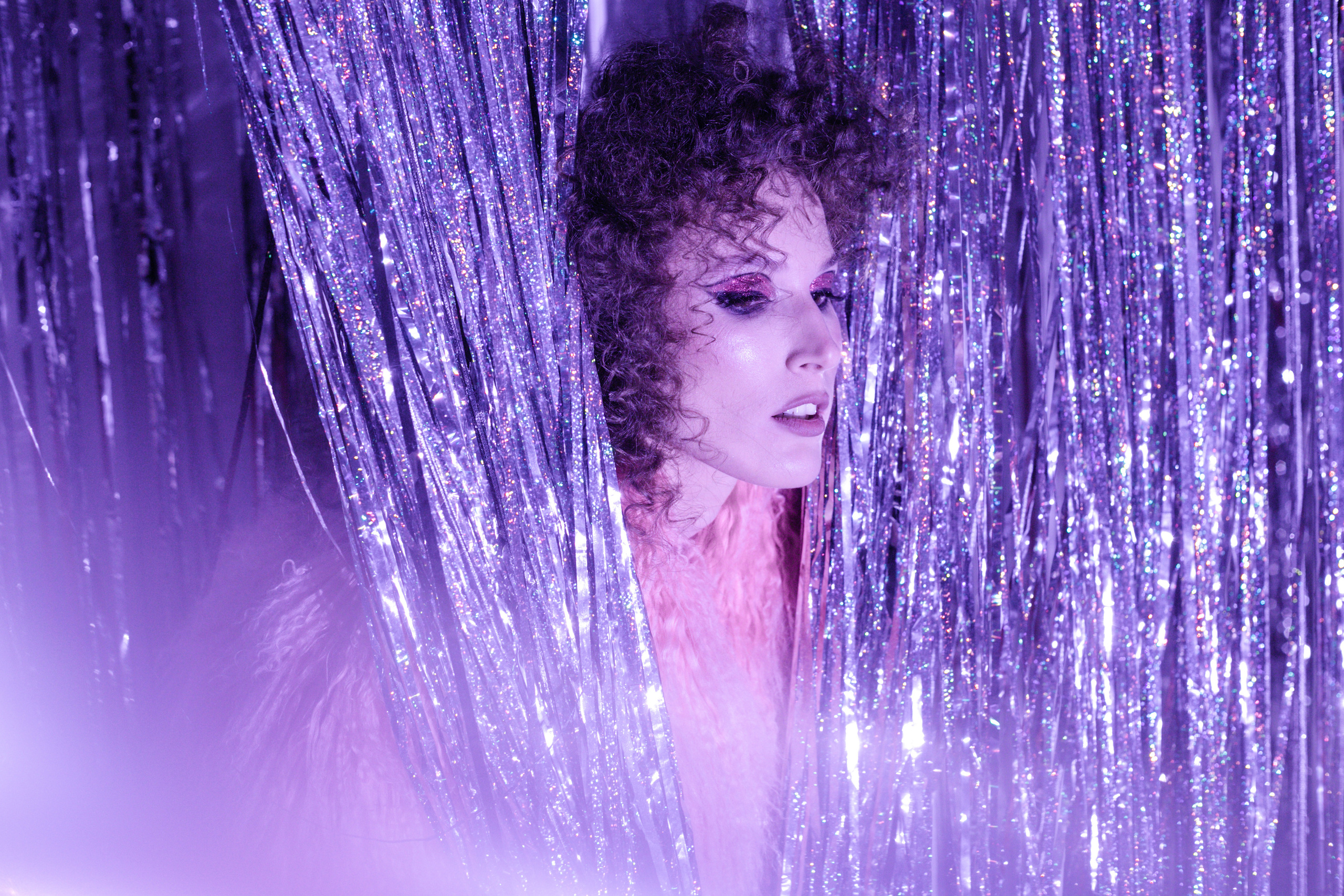 Новогодняя фотосессия женский портрет в стиле диско. Свадебный фотограф в Москве Элина Ларченкова. Фото, которые цепляют