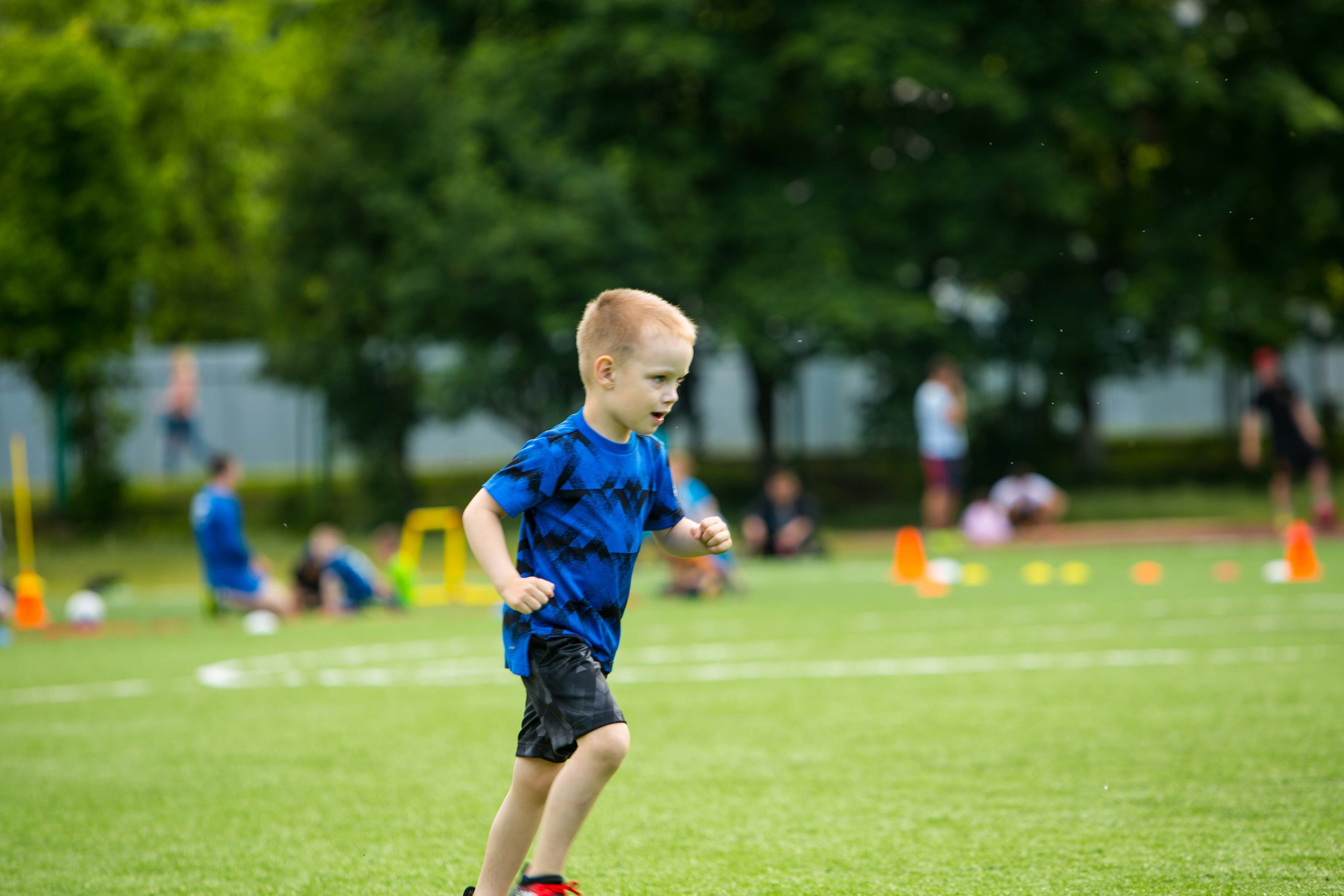 Футбольная школа «Юниор». Выпускные альбомы и школьный фотограф в Подольске, Троицке, Щербинке, Москве и Московской области