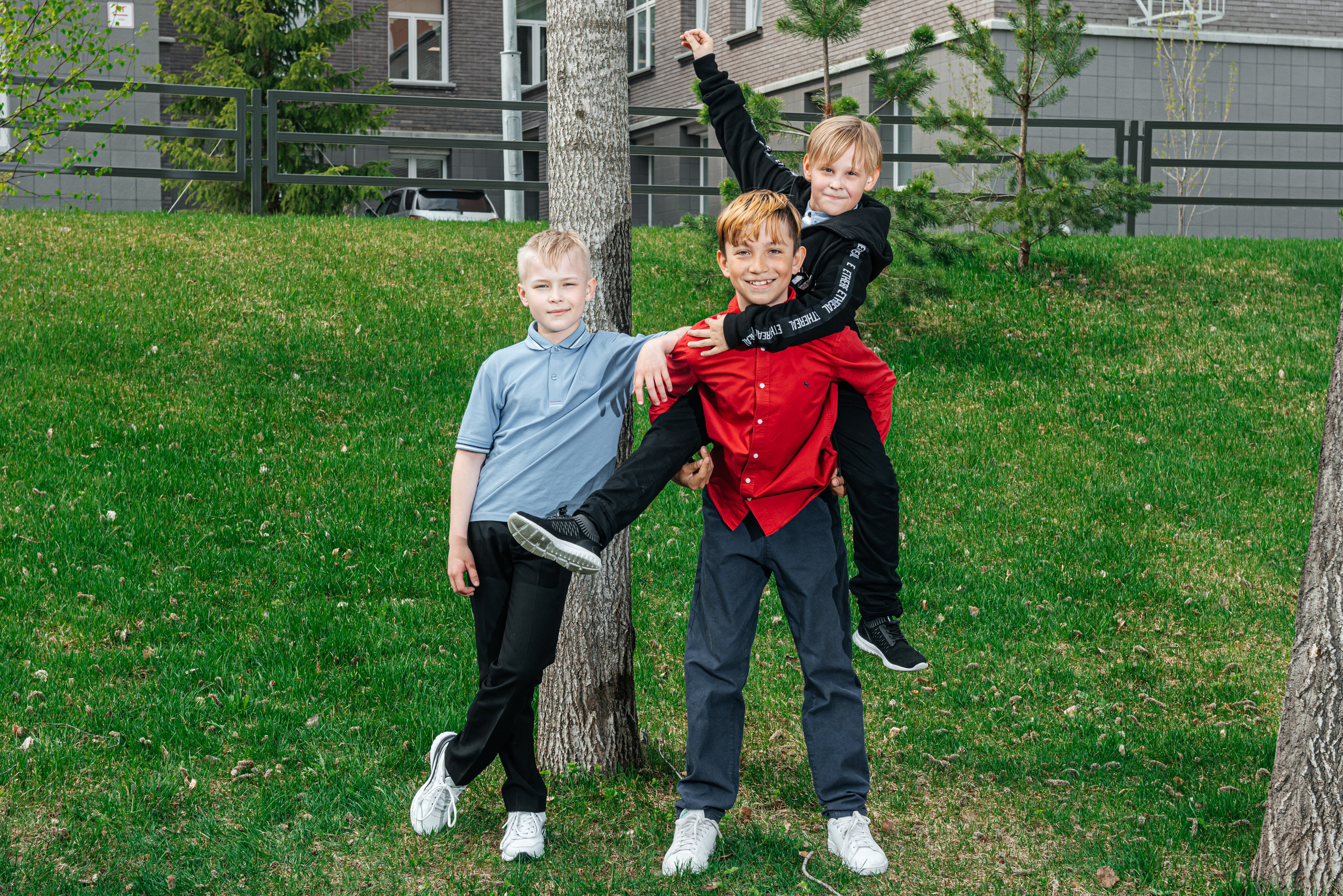 Начальные классы. Современные выпускные альбомы в Новосибирске