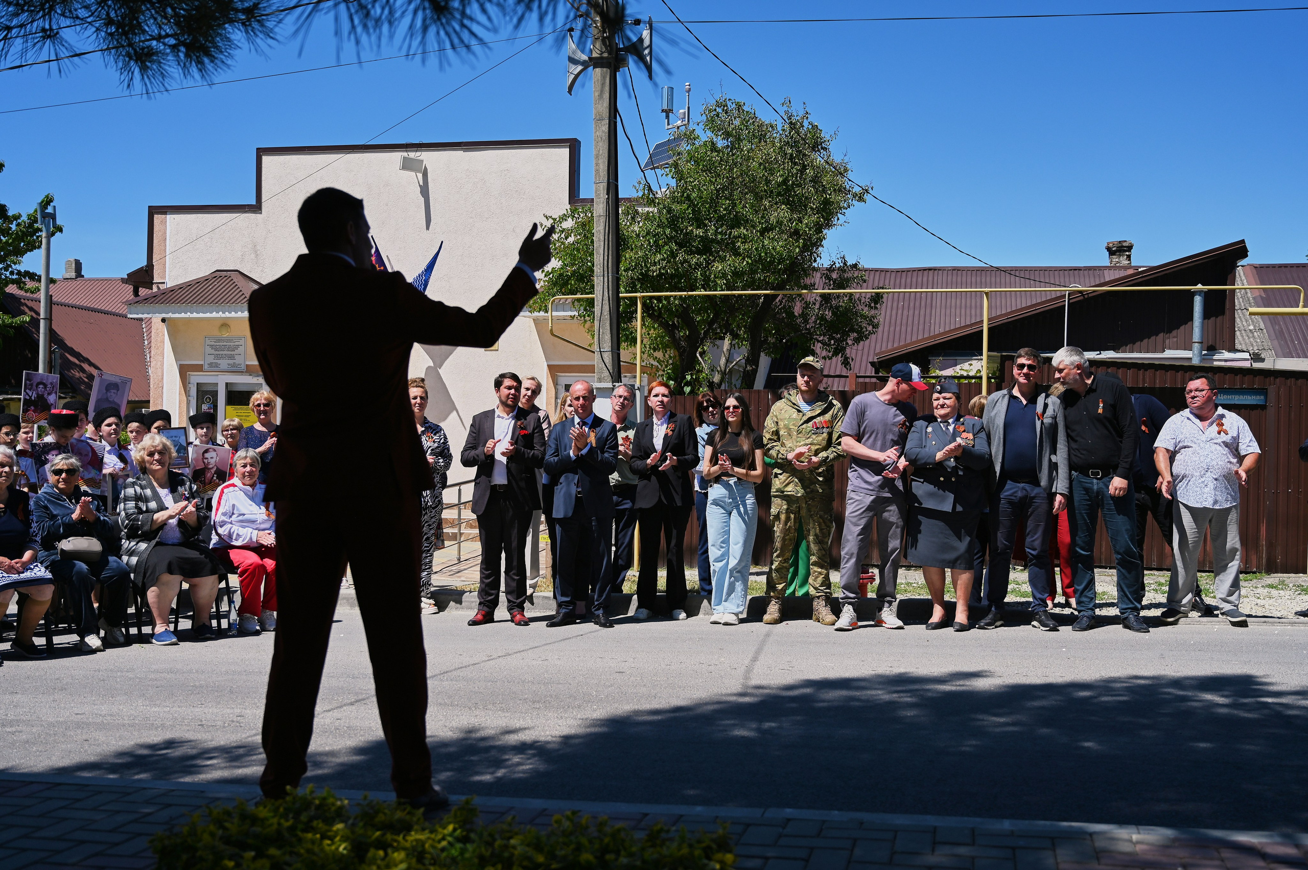 Митинг в с. Виноградное. Жизнь курорта Кабардинка в фотографиях