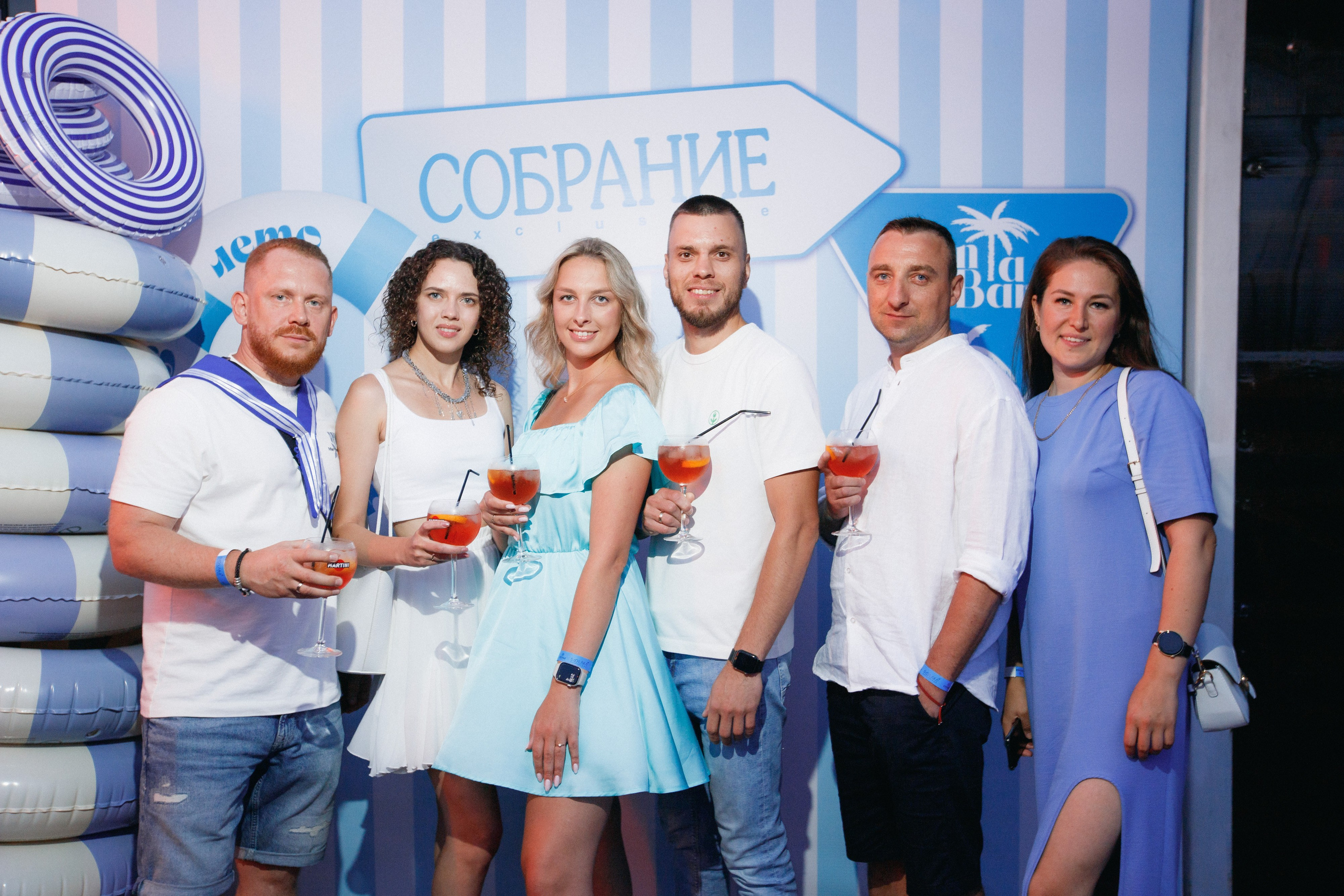 СОБРАНИЕ — ПРЕЗЕНТАЦИЯ НОВОГО НОМЕРА. СВОИ. ФОТООТЧЕТЫ-СОБЫТИЯ-МЕСТА