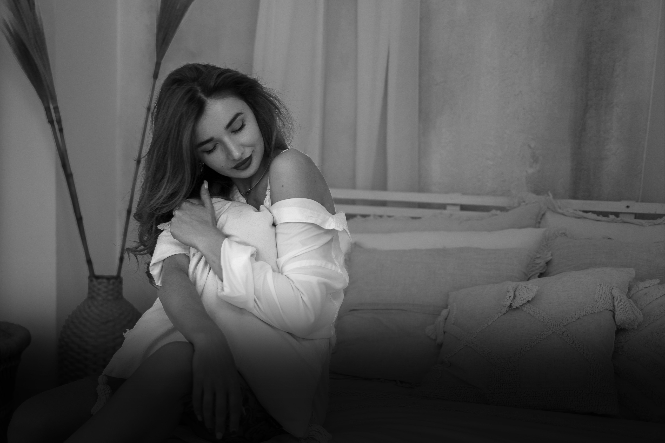 Портретный фотограф для женщин 35+ в Омске