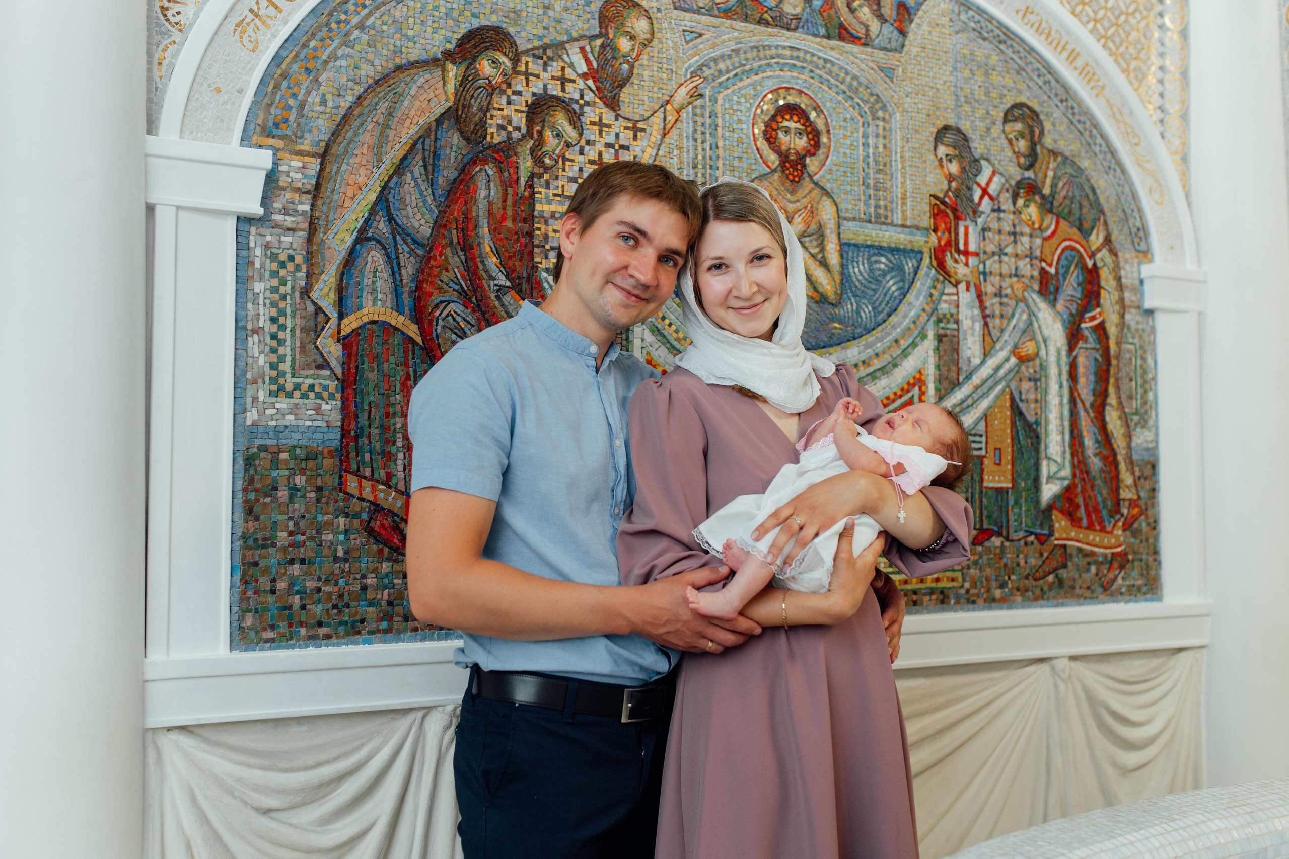 Таинство крещения Аполлинарии, 14 июля 2021, храм Святой Троицы