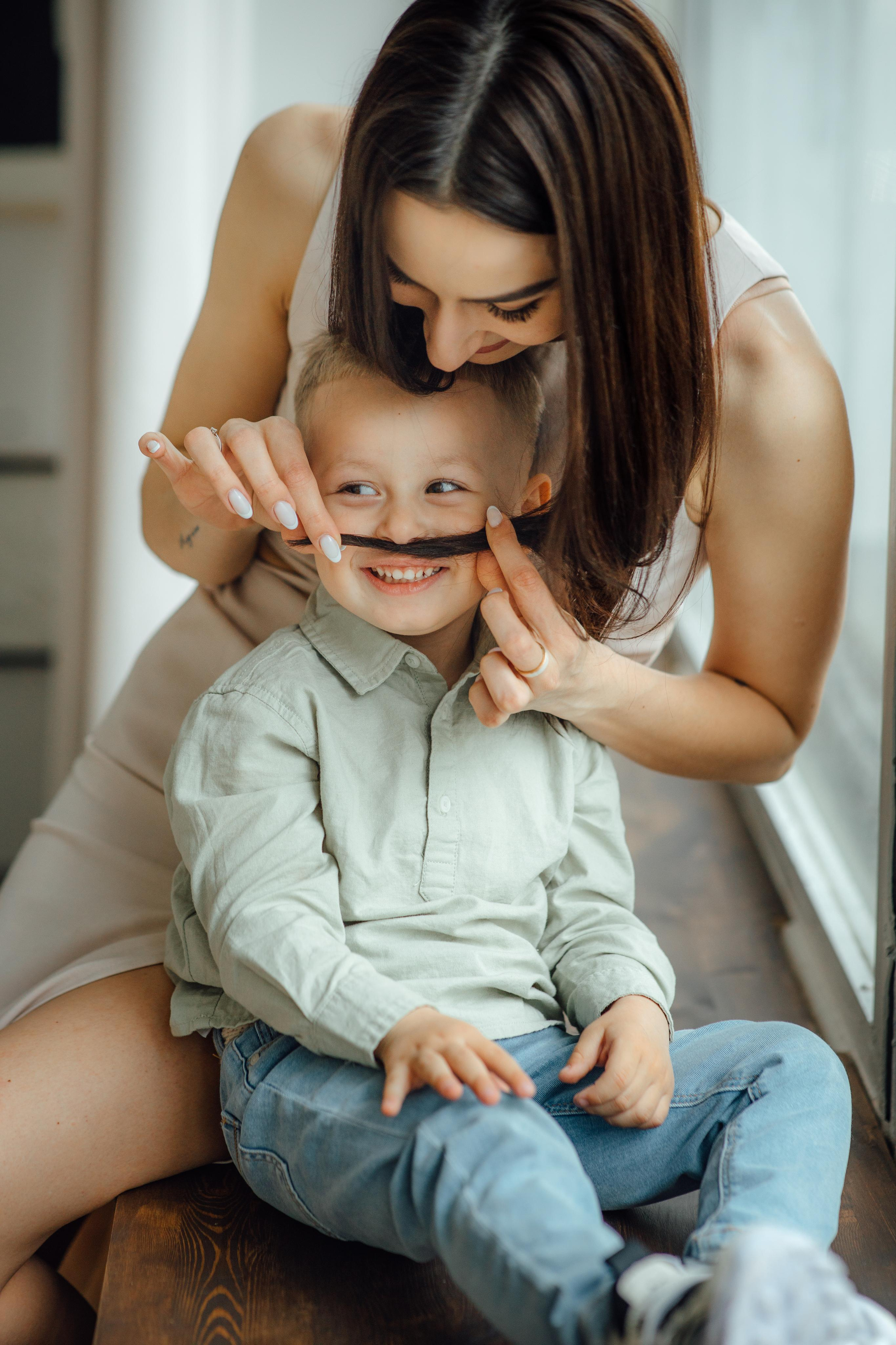 Студия воздух, Ольга, Виктория, Лёва