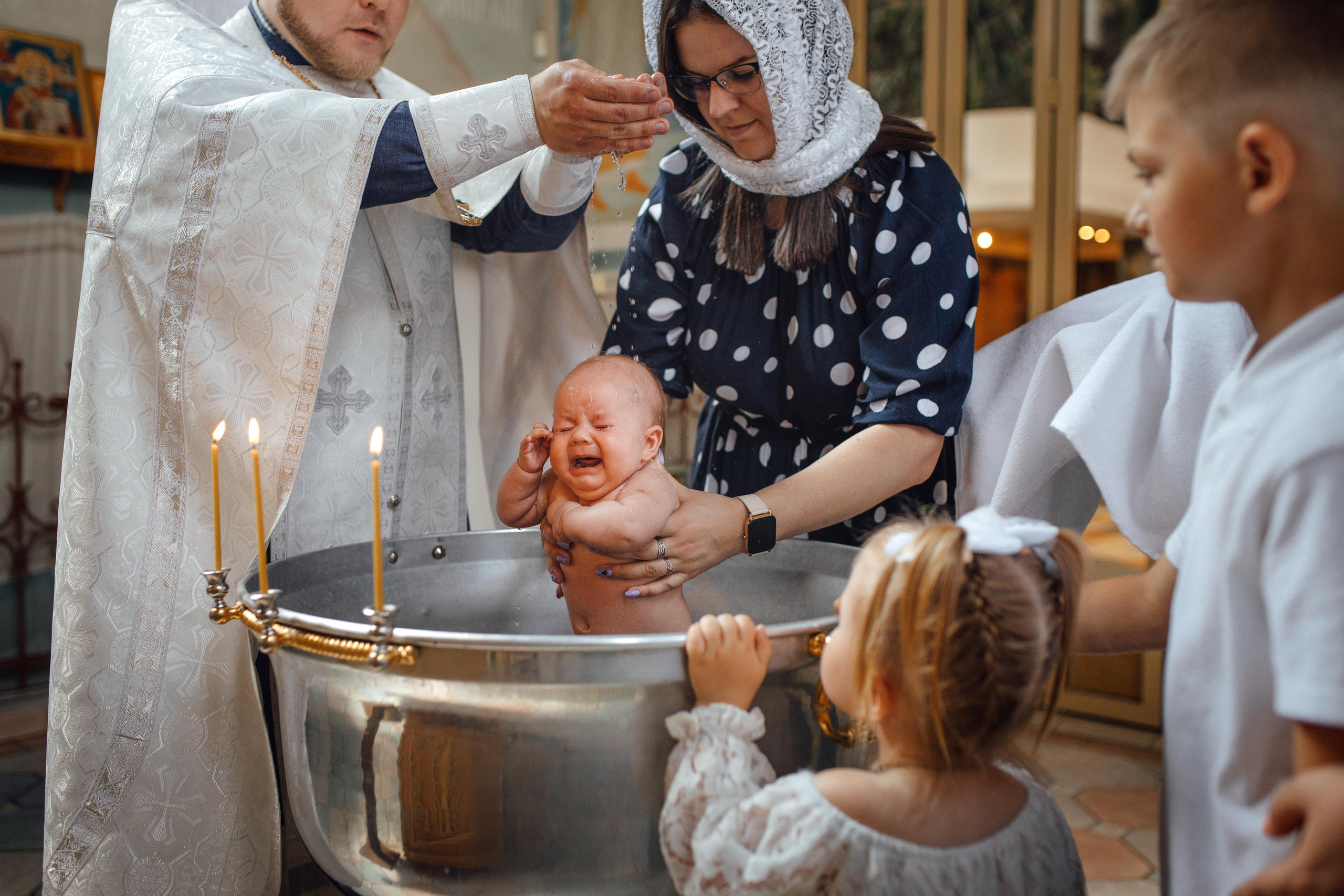 Таинство крещения Дарины, храм Иова Многострадального, 24 июня 2023 года