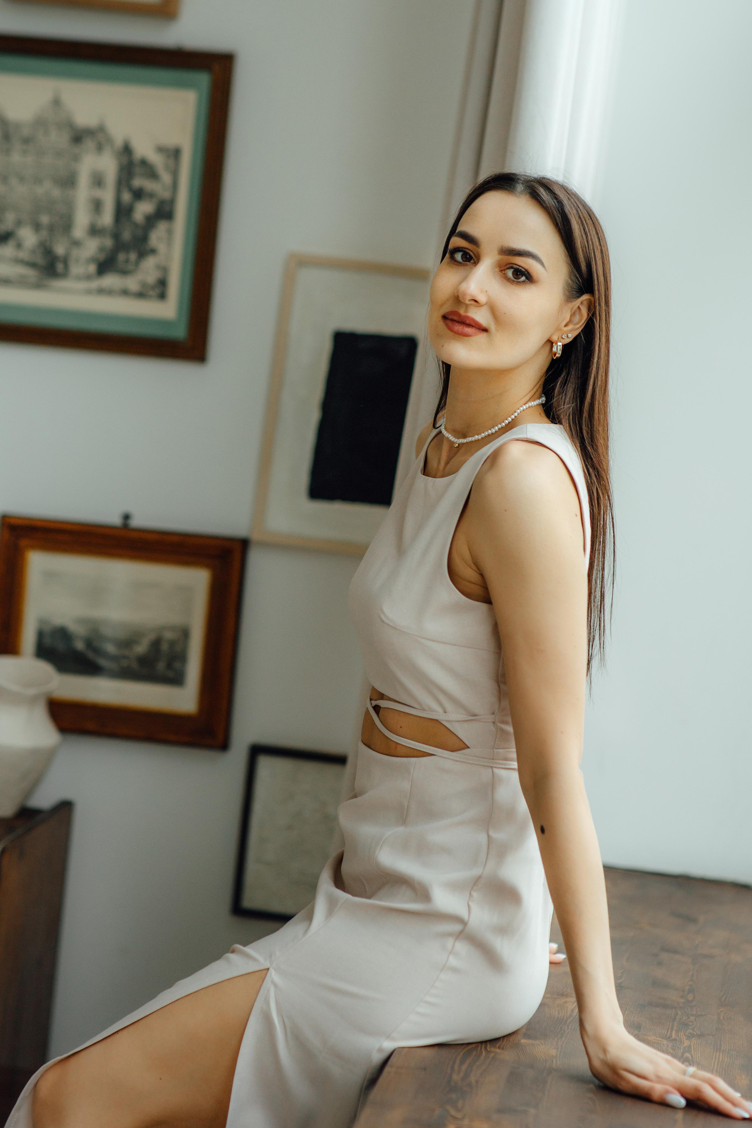 Студия воздух, Ольга, Виктория, Лёва