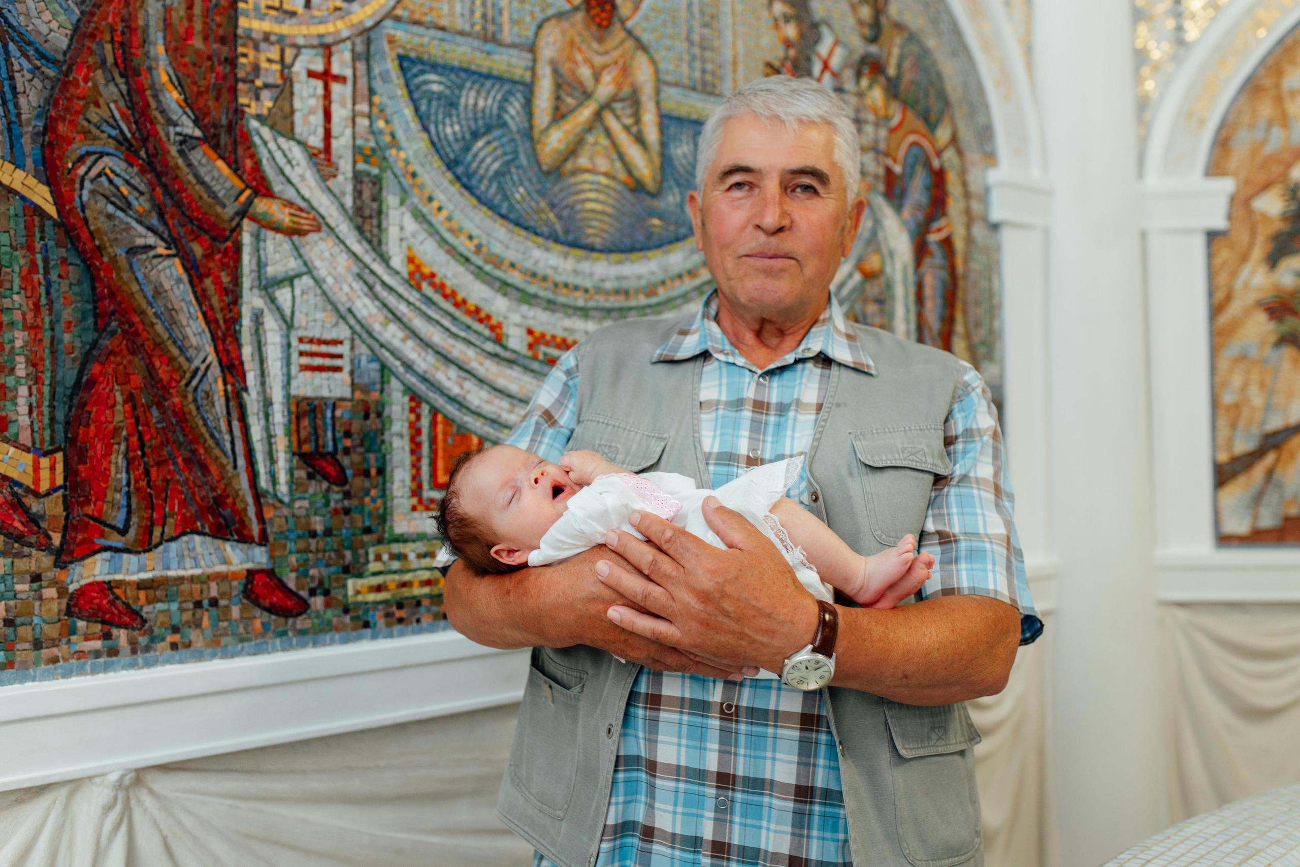 Таинство крещения Аполлинарии, 14 июля 2021, храм Святой Троицы