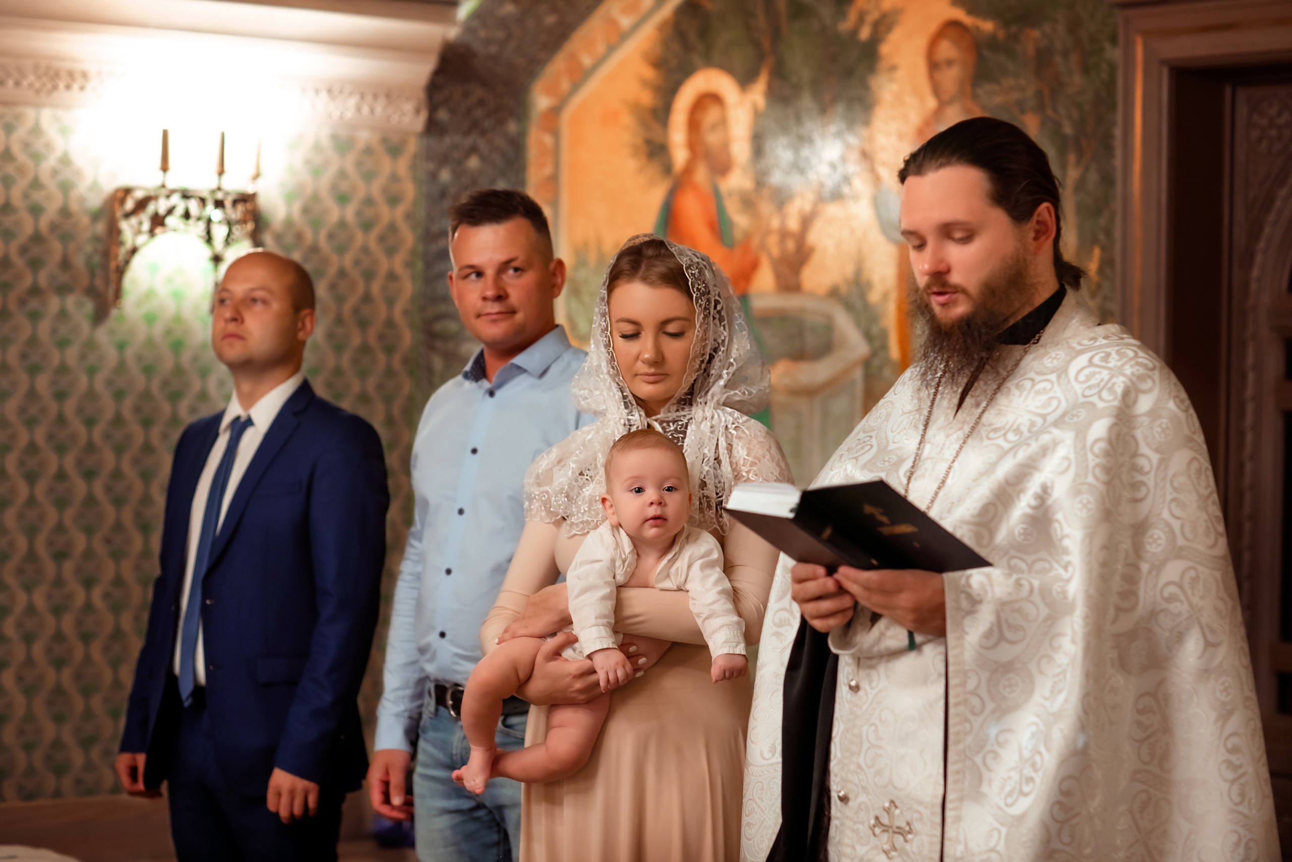 КРЕЩЕНИЕ. Дарья Бухреева — фотограф, видеограф и фототерапевт. Москва и мир