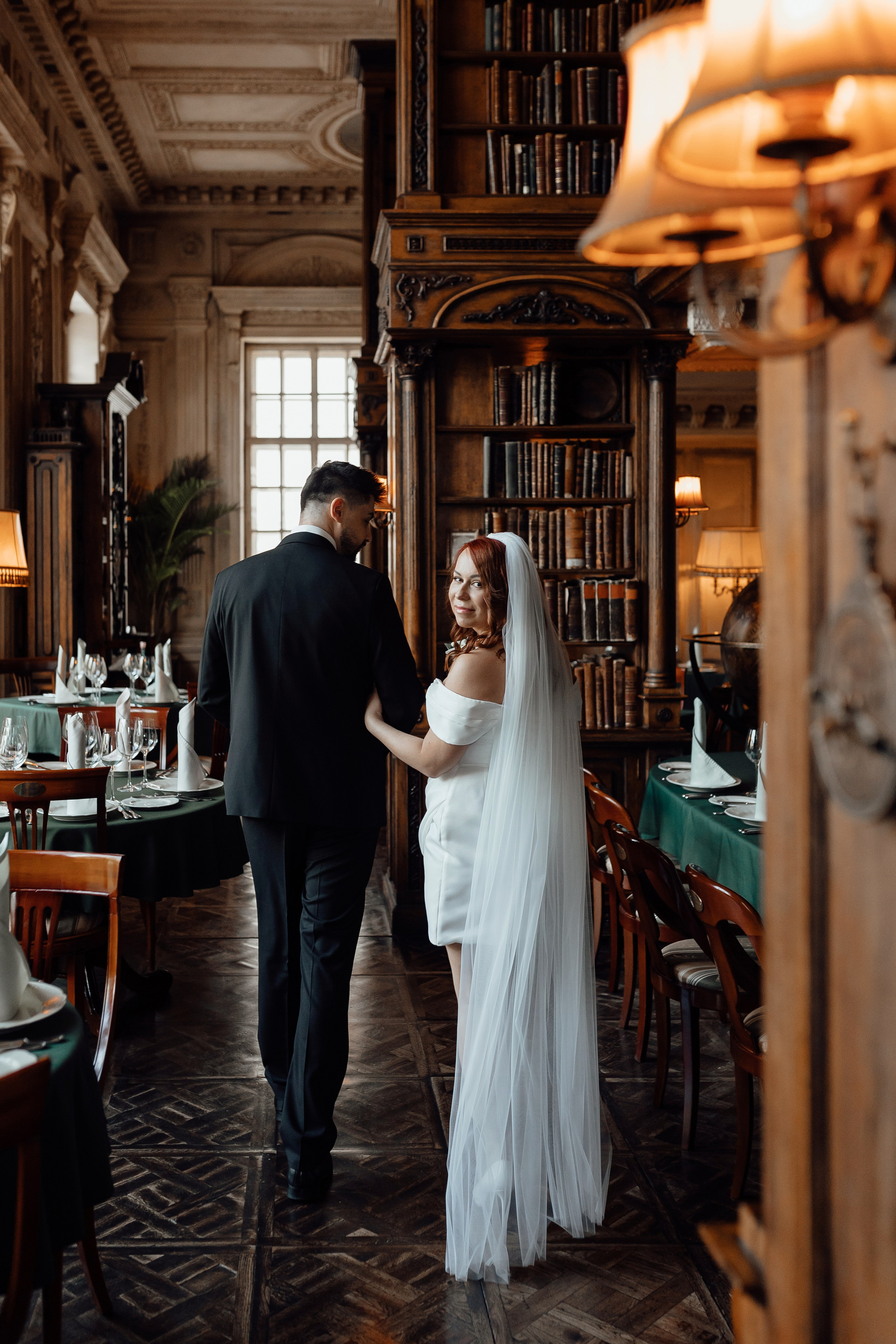 вадебная фотосессия в ресторане «Кафе Пушкинъ»