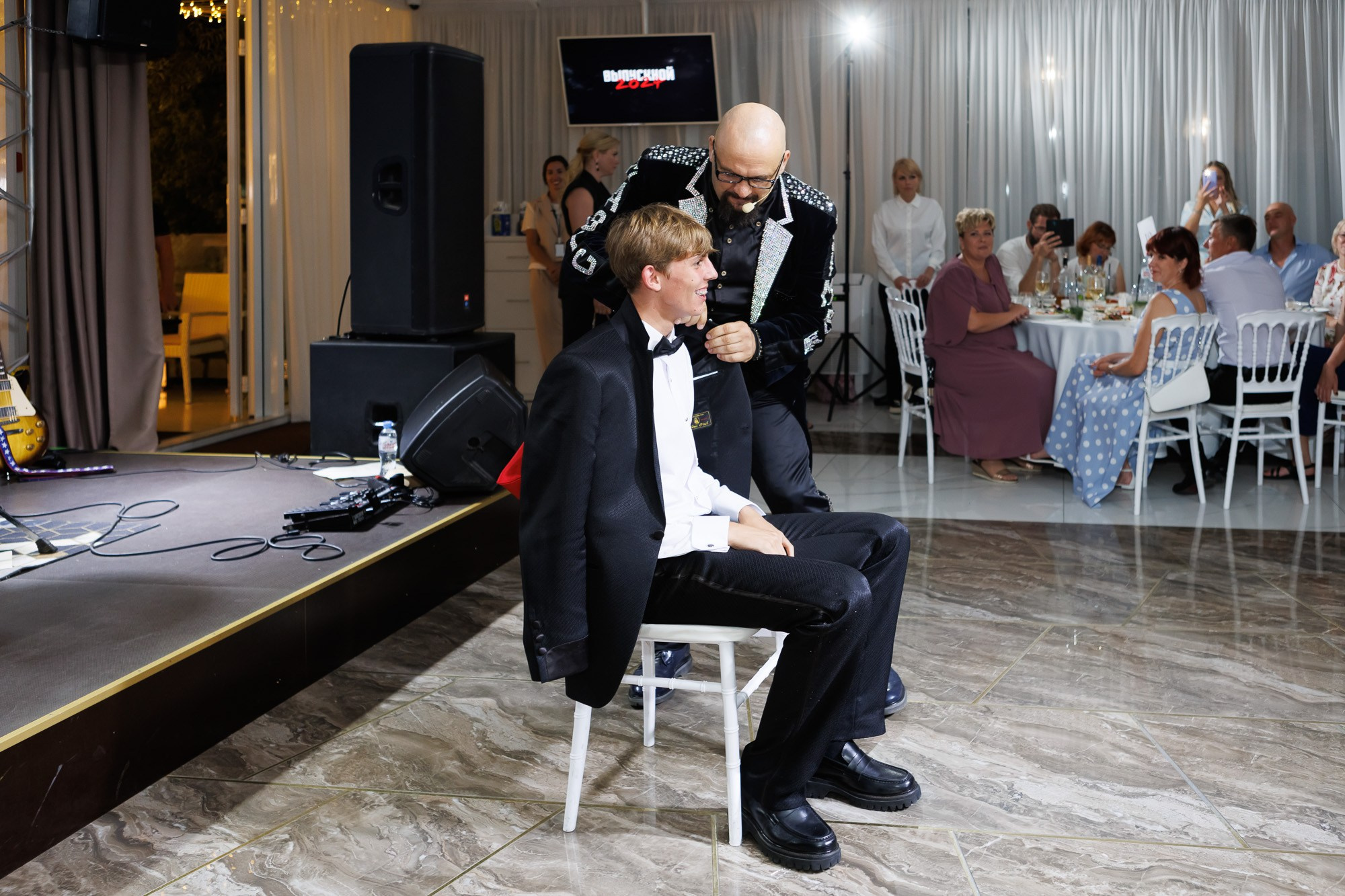 Выпускной вечер в Севастопольской гимназии № 1 имени А. С. Пушкина. Свадебный фотограф, фотосъемка в Крыму, Севастополе, Симферополе, Ялте