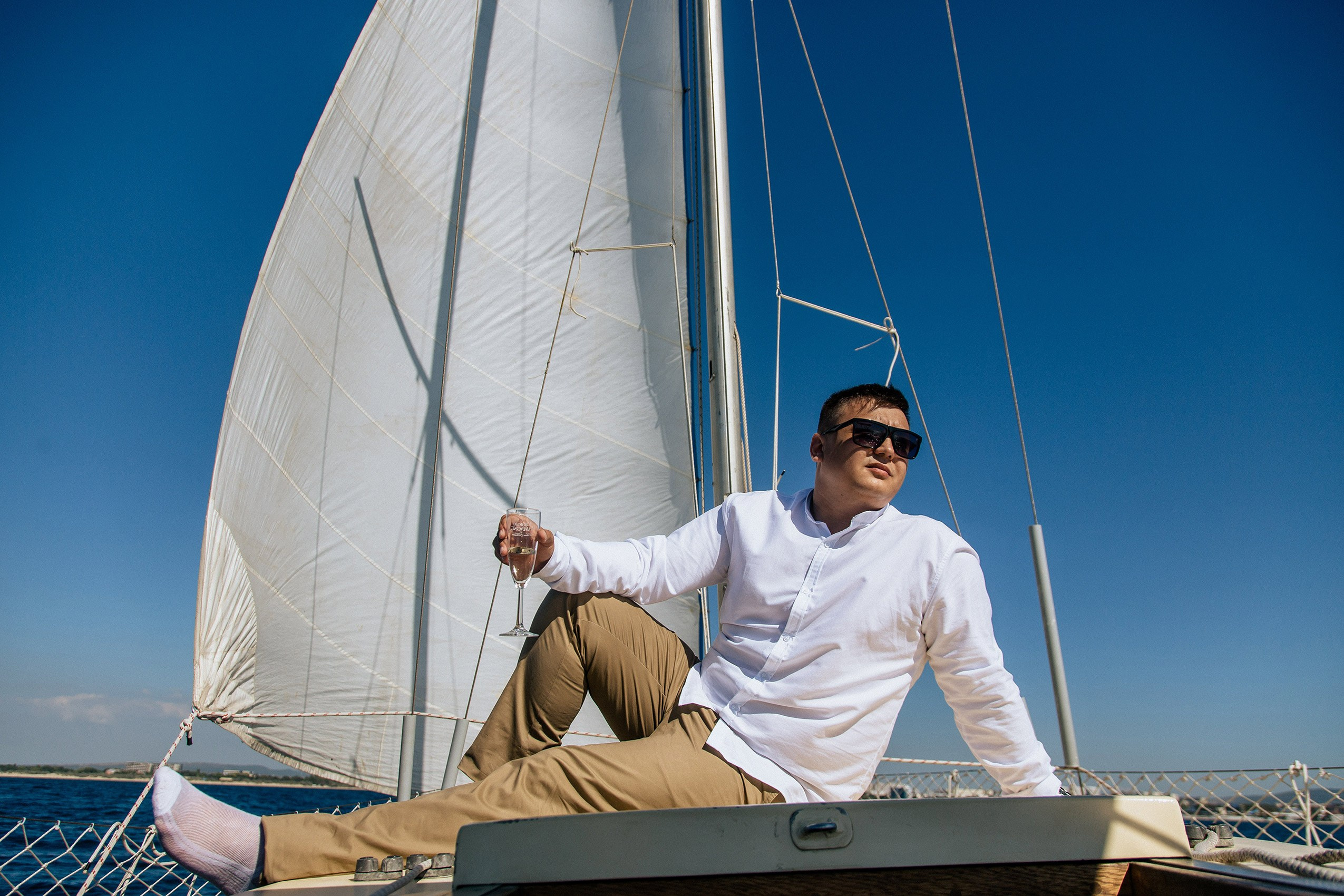 Фотосессии на парусной яхте в Анапе