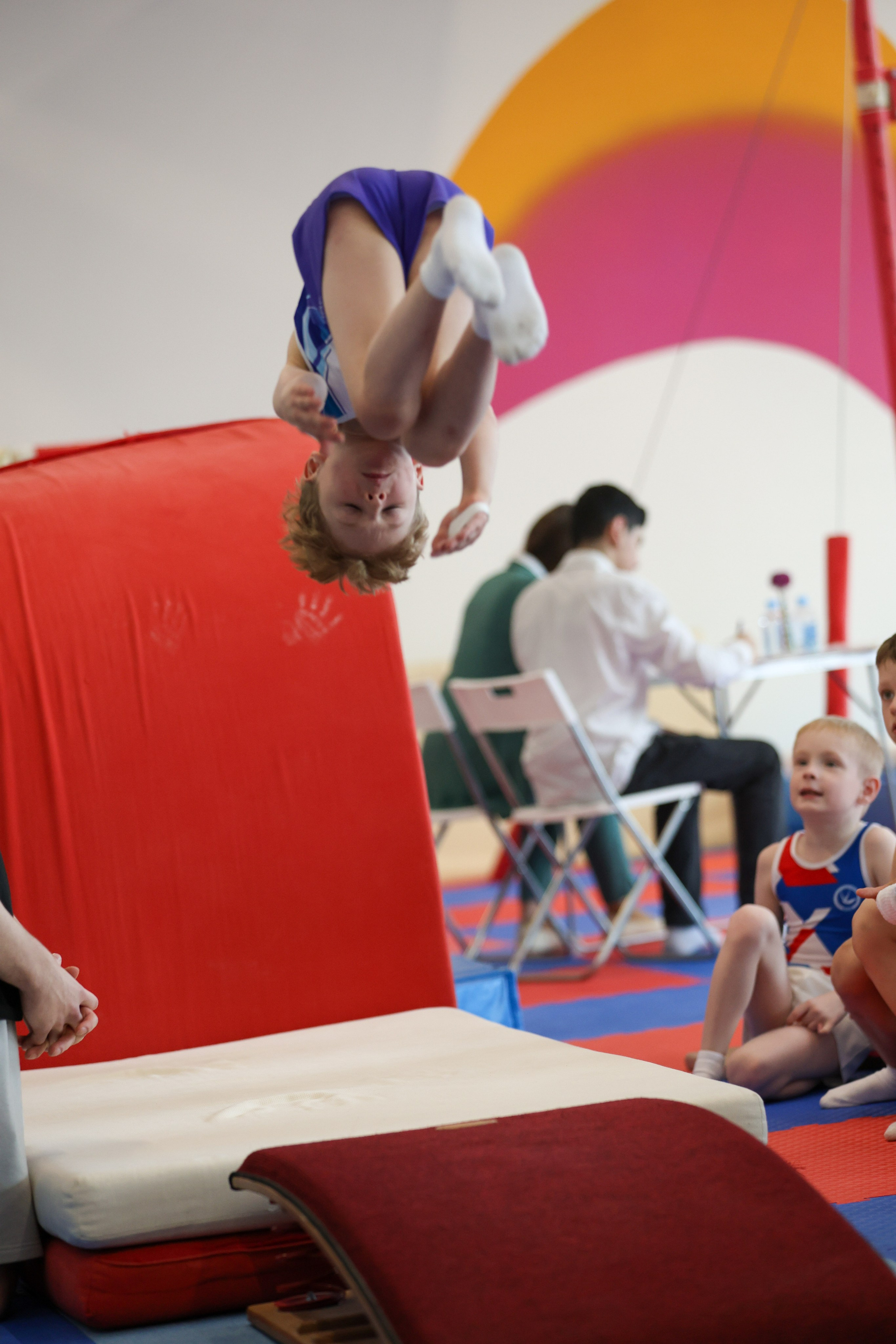 Спортивная гимнастика в школе Турнен. Фотограф в Москве портреты | репортажи | спорт