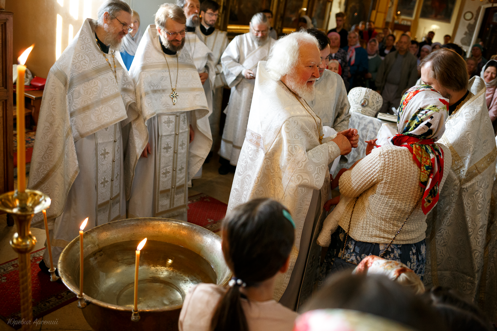 Крещальная Литургия в храме Святителя Николая в Кузнецах
