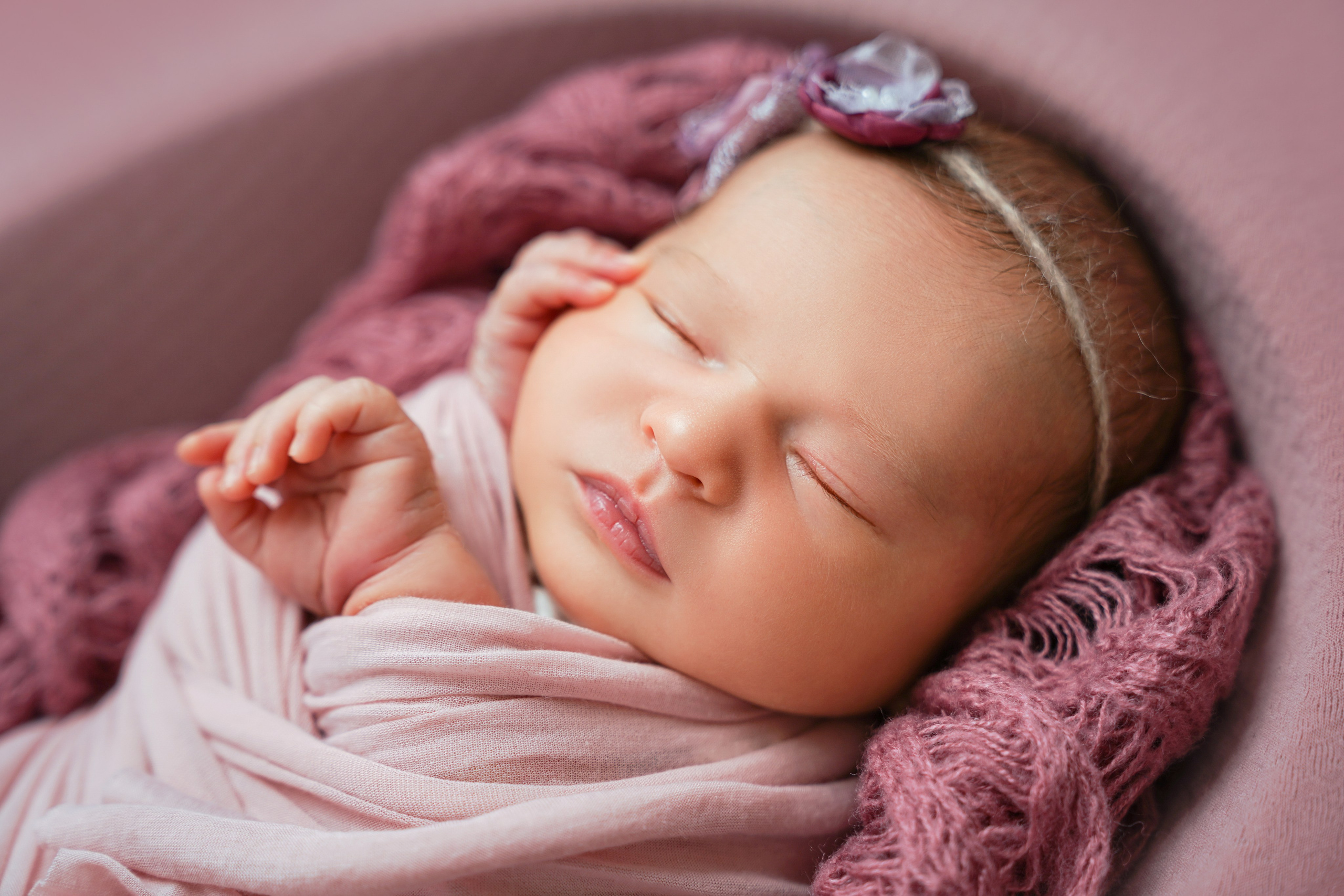 Фотосессия новорожденного (newborn). Фотограф новорожденных, детей до года и беременных в Симферополе