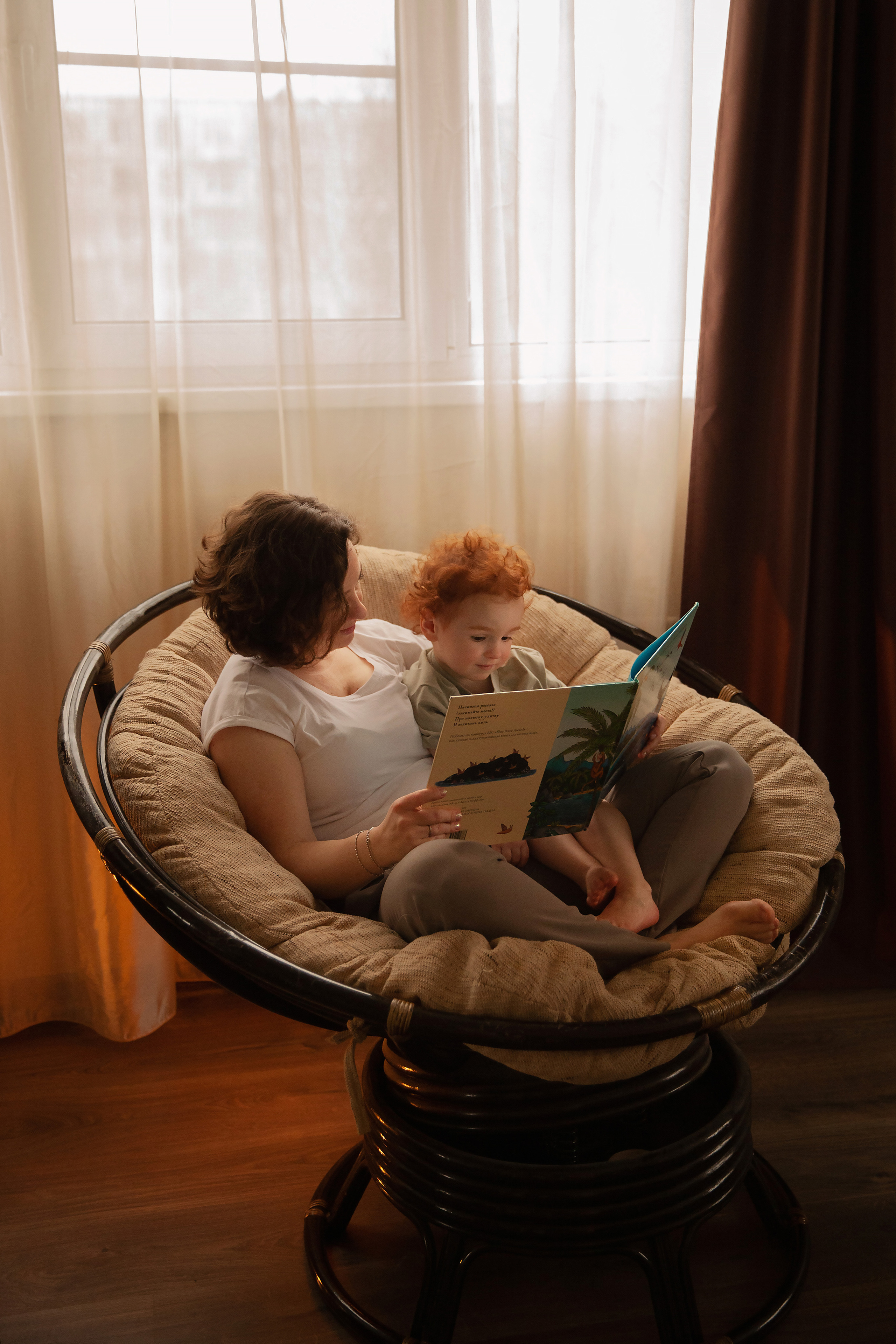 Анастасия, семейная фотосессия дома. Фотограф Наталья Яковлева, Санкт-Петербург. Семьи, ньюборн, крещения