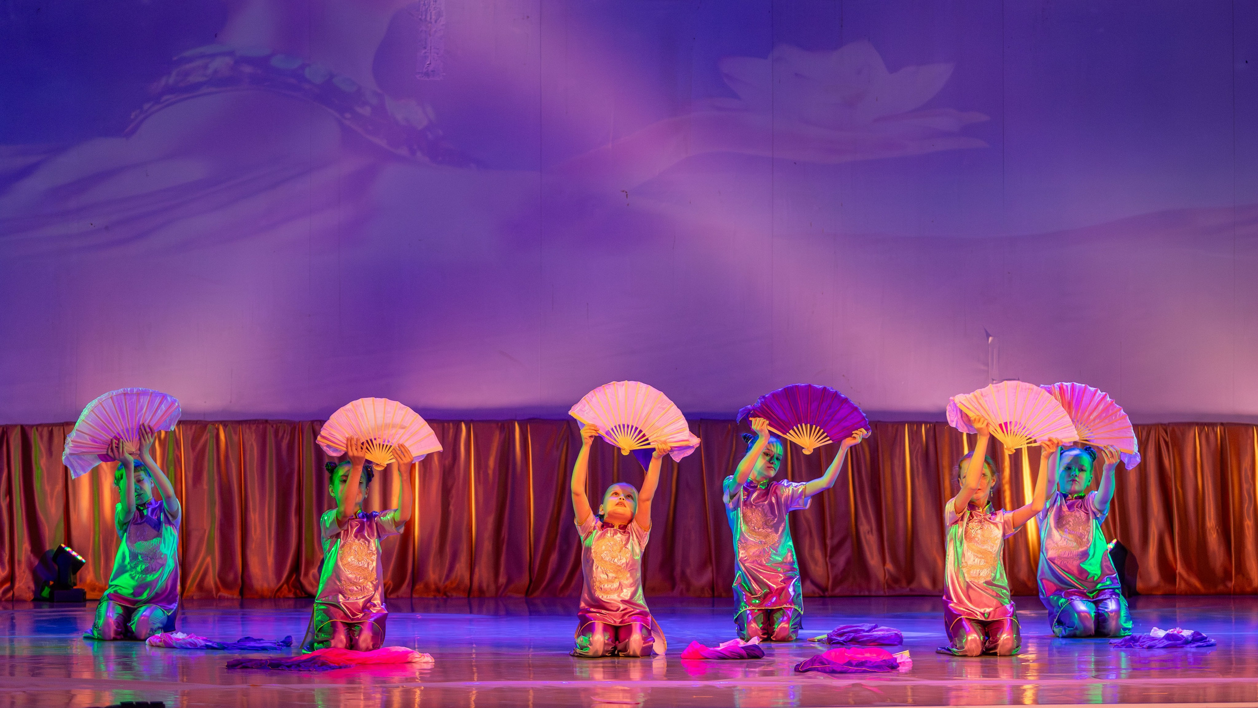 Студия «Lamis» отчетный концерт 2025. Выпускные альбомы и школьный фотограф в Подольске, Троицке, Щербинке, Москве и Московской области