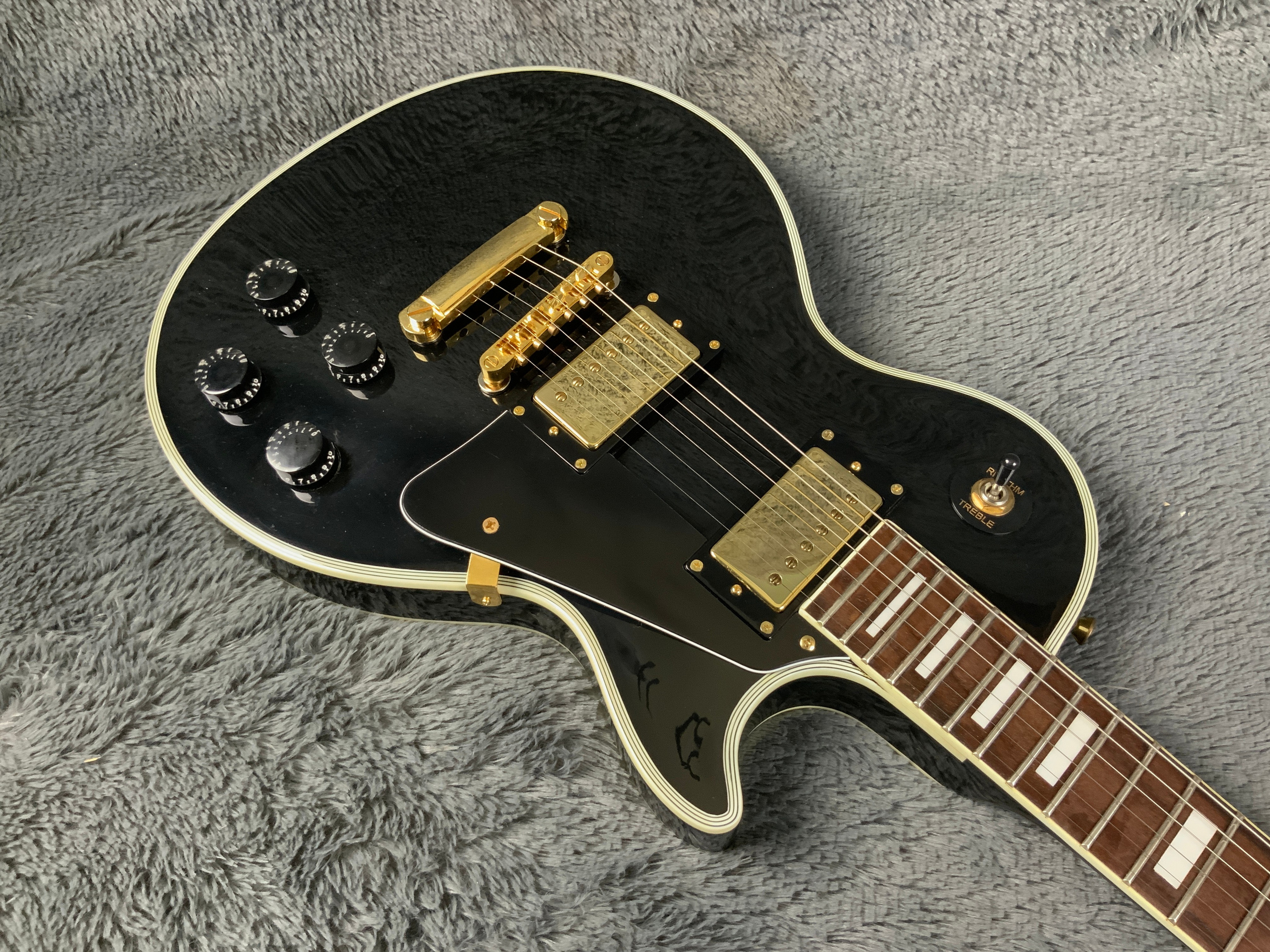 Maison Les Paul Custom China