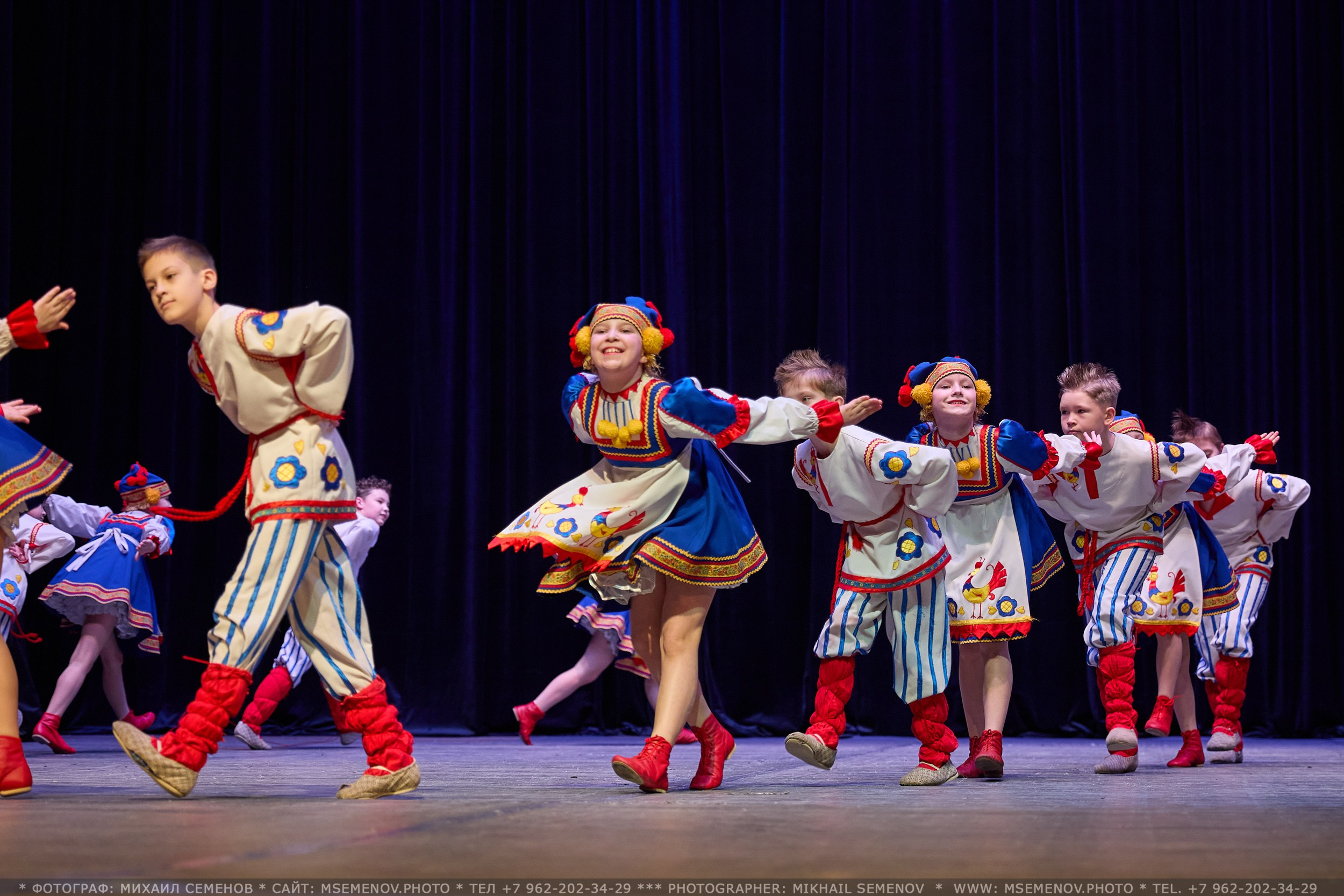 АНОНС фоторепортажа с Конкурса «Союз поколений». Photographer for business Mikhail Semenov. Aqua photo studio, photo school