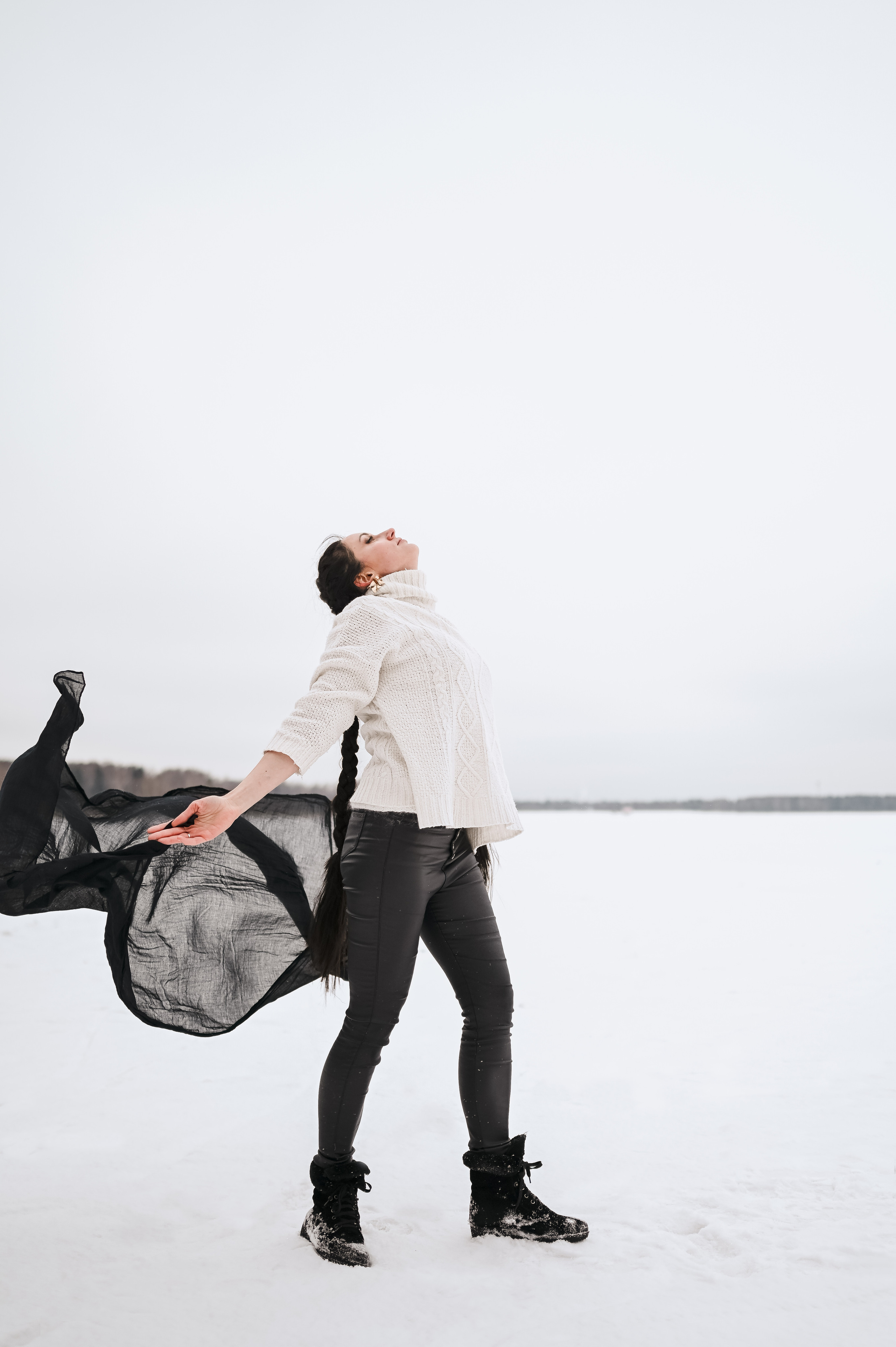 Фотосессия «Black wings». Фотограф в Белграде Чугреева Елена