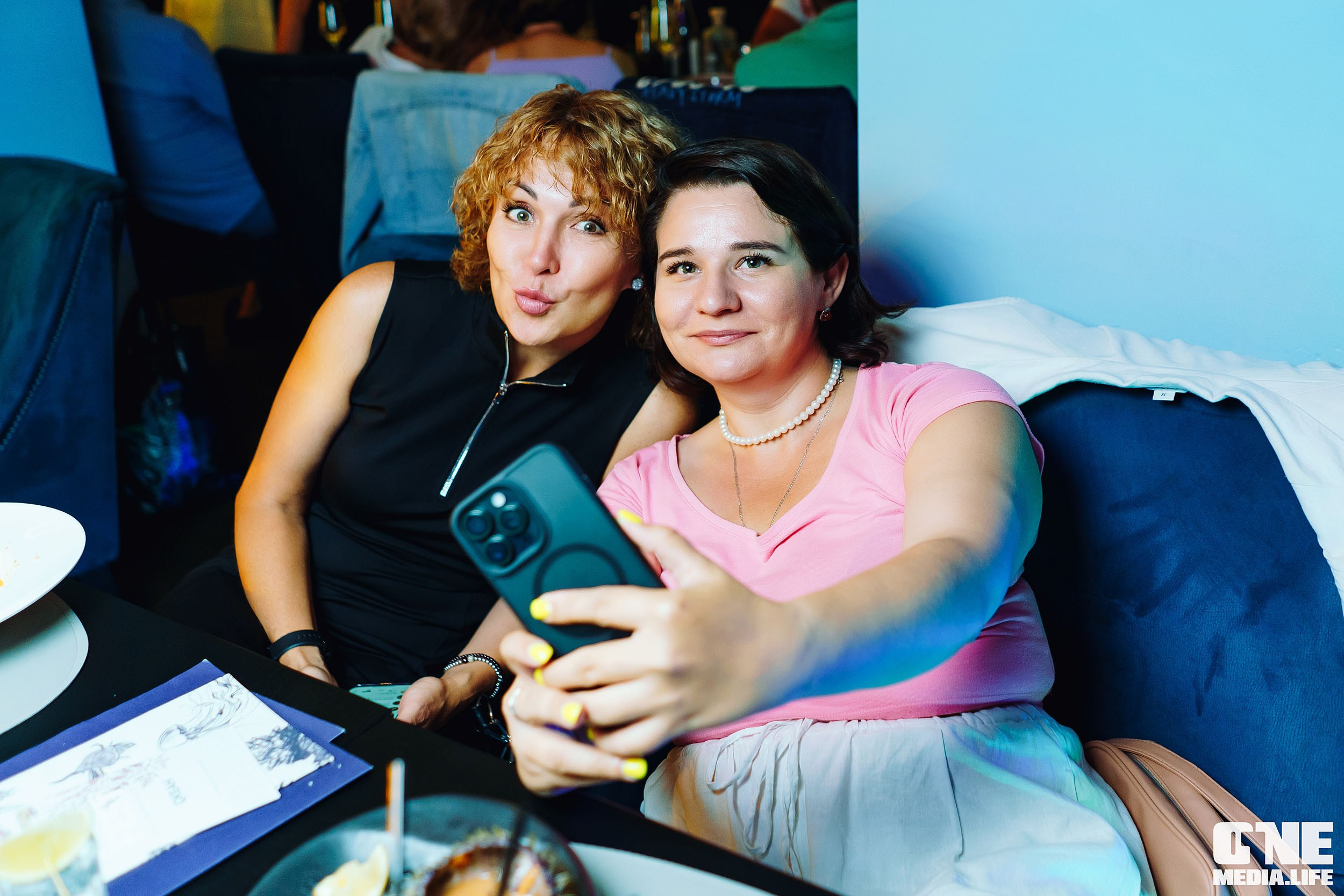 Фоторепортаж с вечеринки в ресторане Океан. One Media Life: фоторепортажи, фотоотчеты с мероприятий и заведений