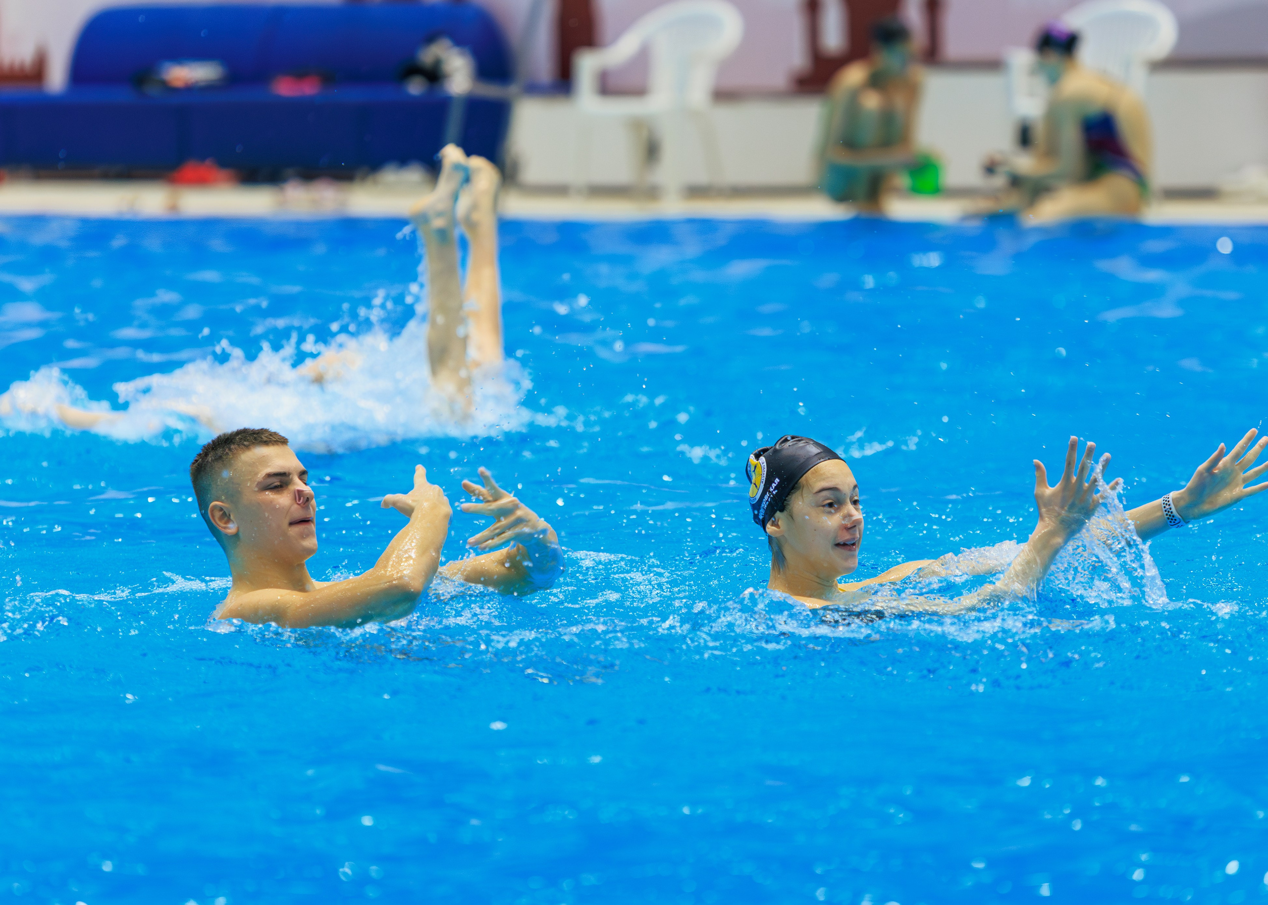Тренировка перед соревнованиями по синхронному плаванию. Выпускные альбомы и школьный фотограф в Подольске, Троицке, Щербинке, Москве и Московской области
