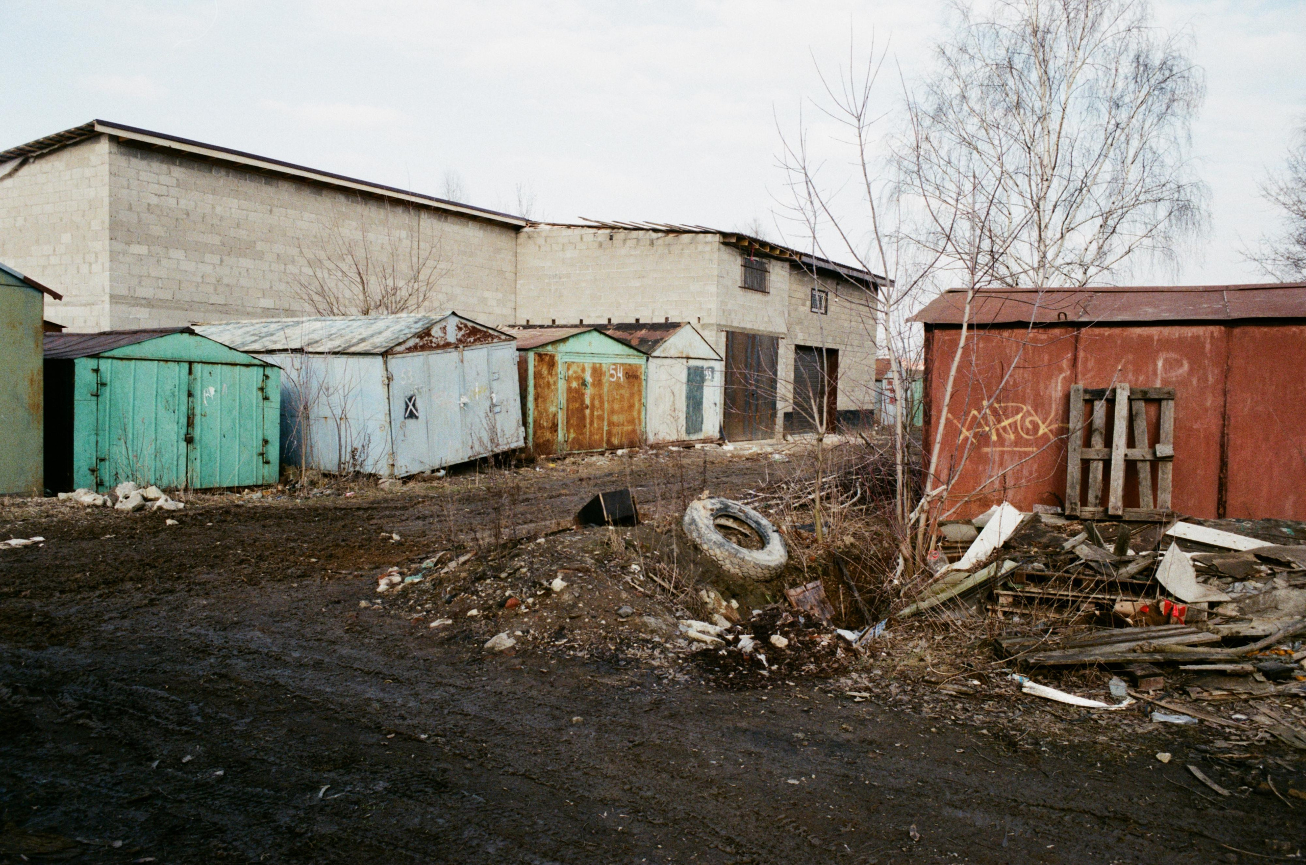 Dachnaya and other territories of Kiyevskaya railway stations. Igor Tereshkov