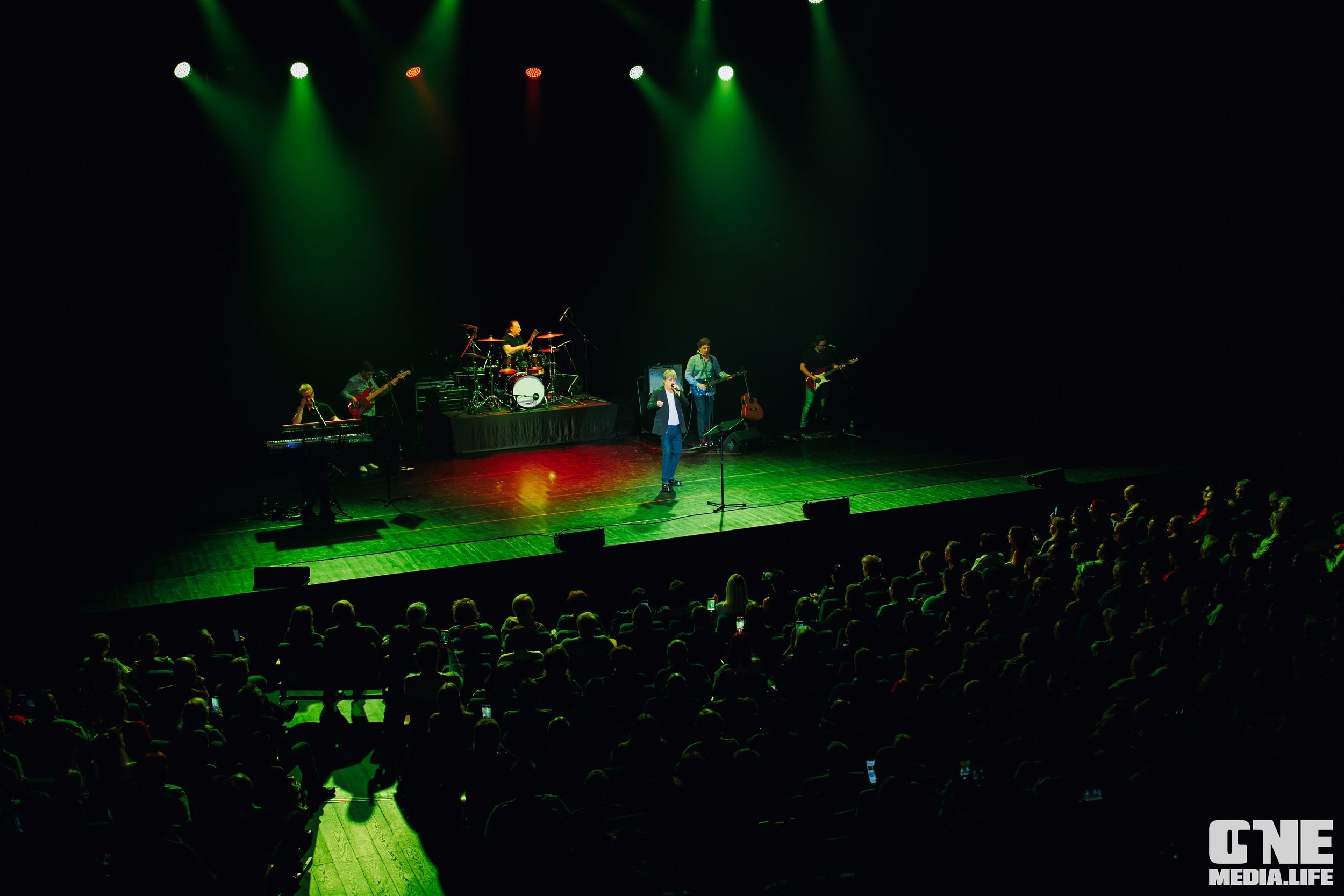 Фоторепортаж из театра эстрады Янтарь-холл. One Media Life: фоторепортажи, фотоотчеты с мероприятий и заведений