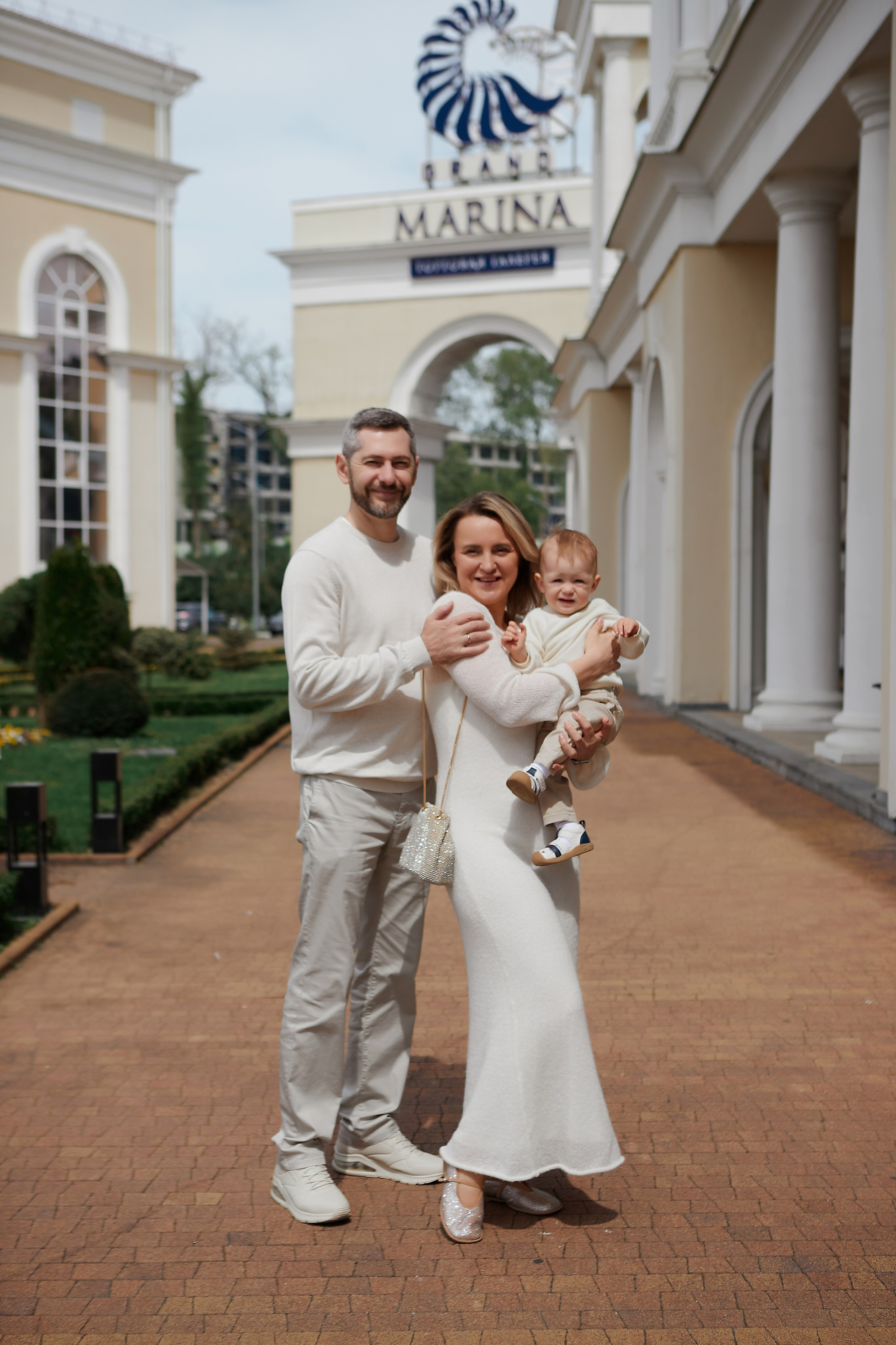 Фотосессия красивой семьи Кангун. Свадебный и семейный фотограф в Сочи-Красной поляне Ларионова Анна