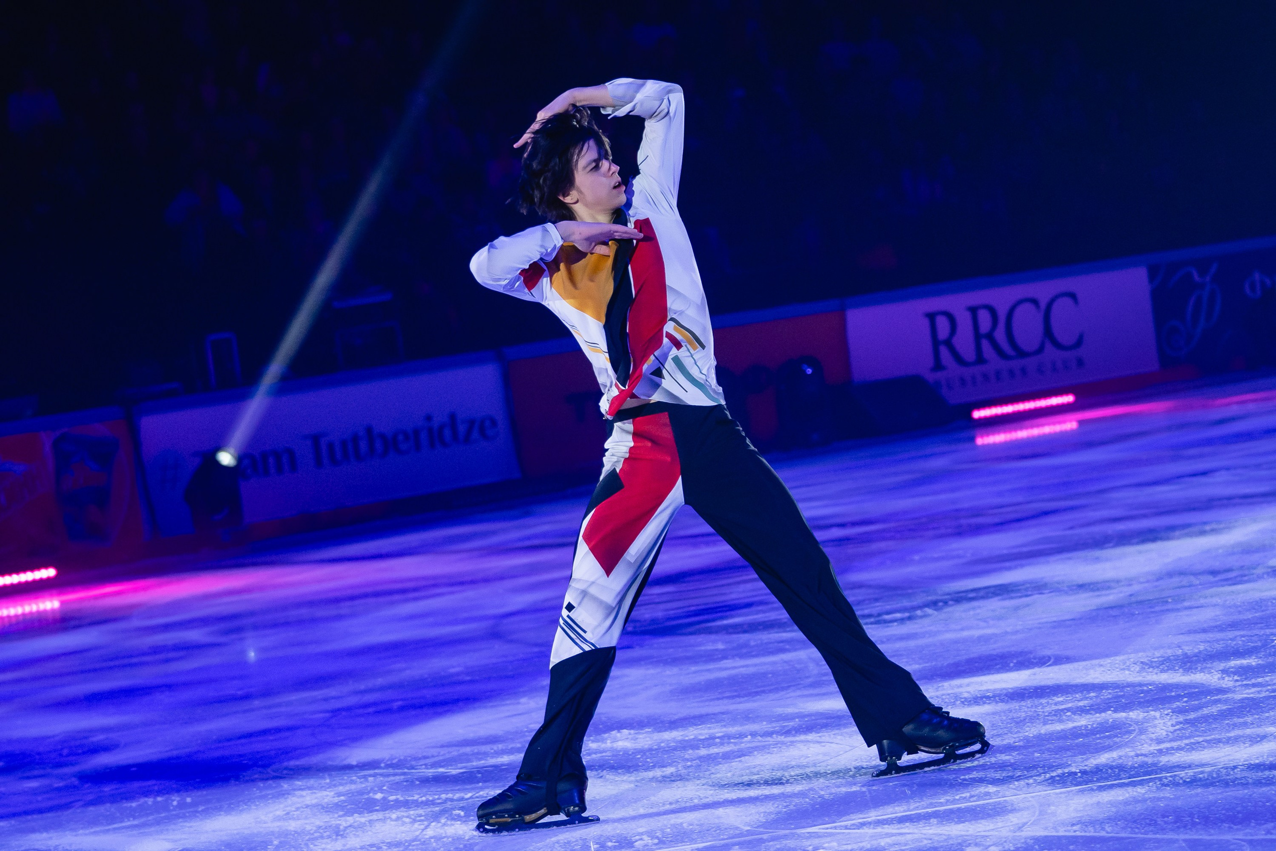 Шоу «Чемпионы на льду» в Новосибирске. Воробьева Ксения — Спортивный и танцевальный фотограф Новосибирск