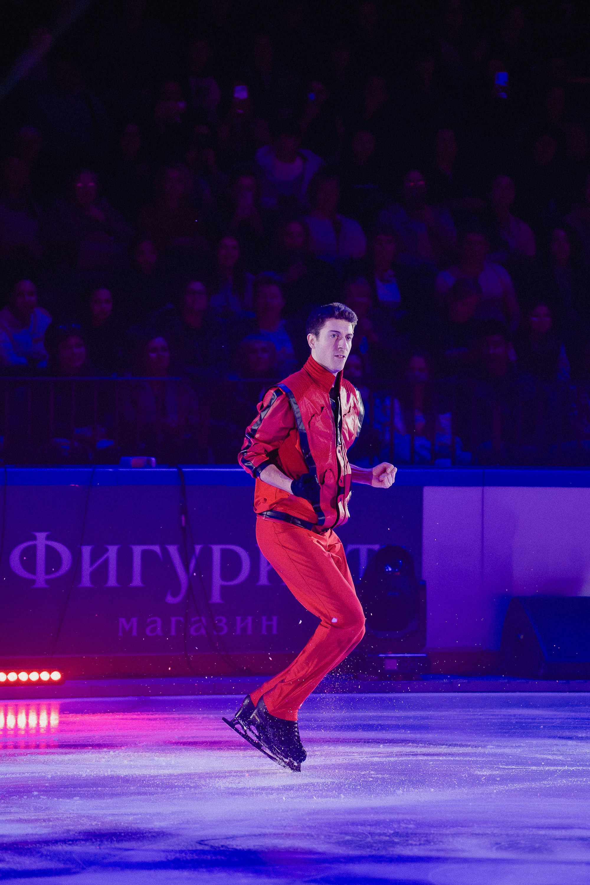 Шоу Этери Тутберидзе в Новосибирске. Воробьева Ксения — Спортивный и танцевальный фотограф Новосибирск