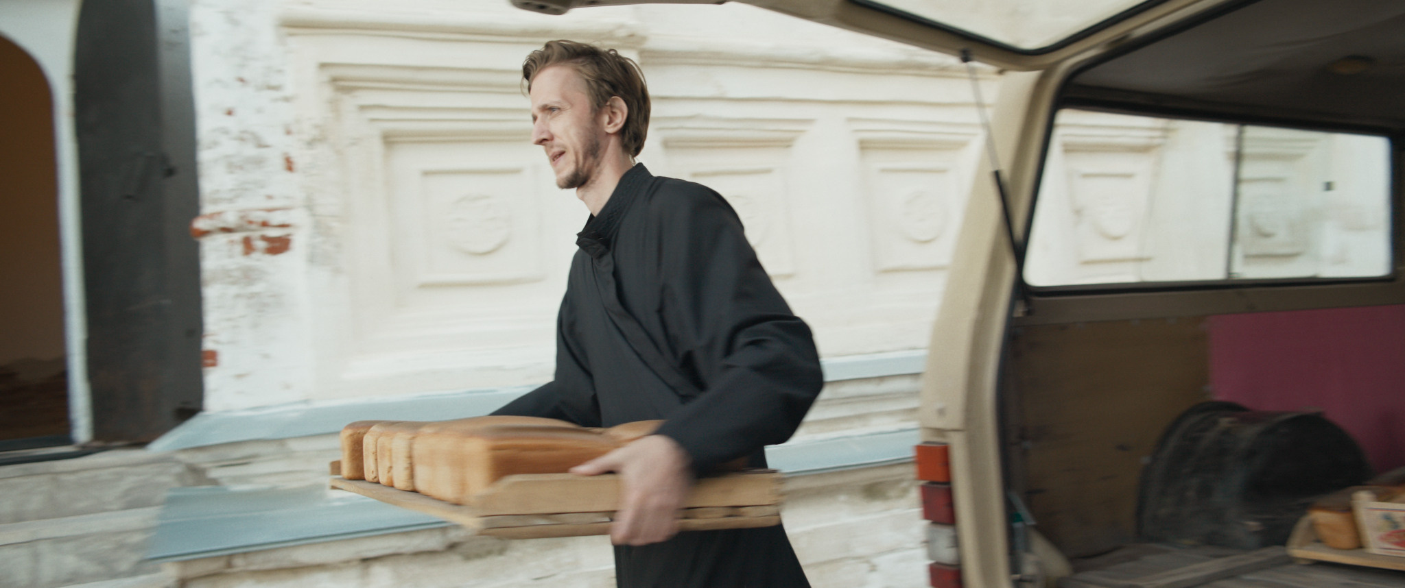 Цветокоррекция и монтаж фильмов, клипов и рекламы