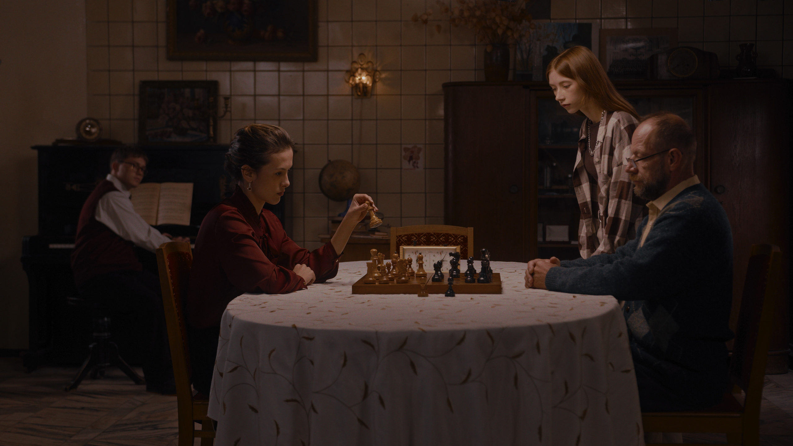 Цветокоррекция и монтаж фильмов, клипов и рекламы