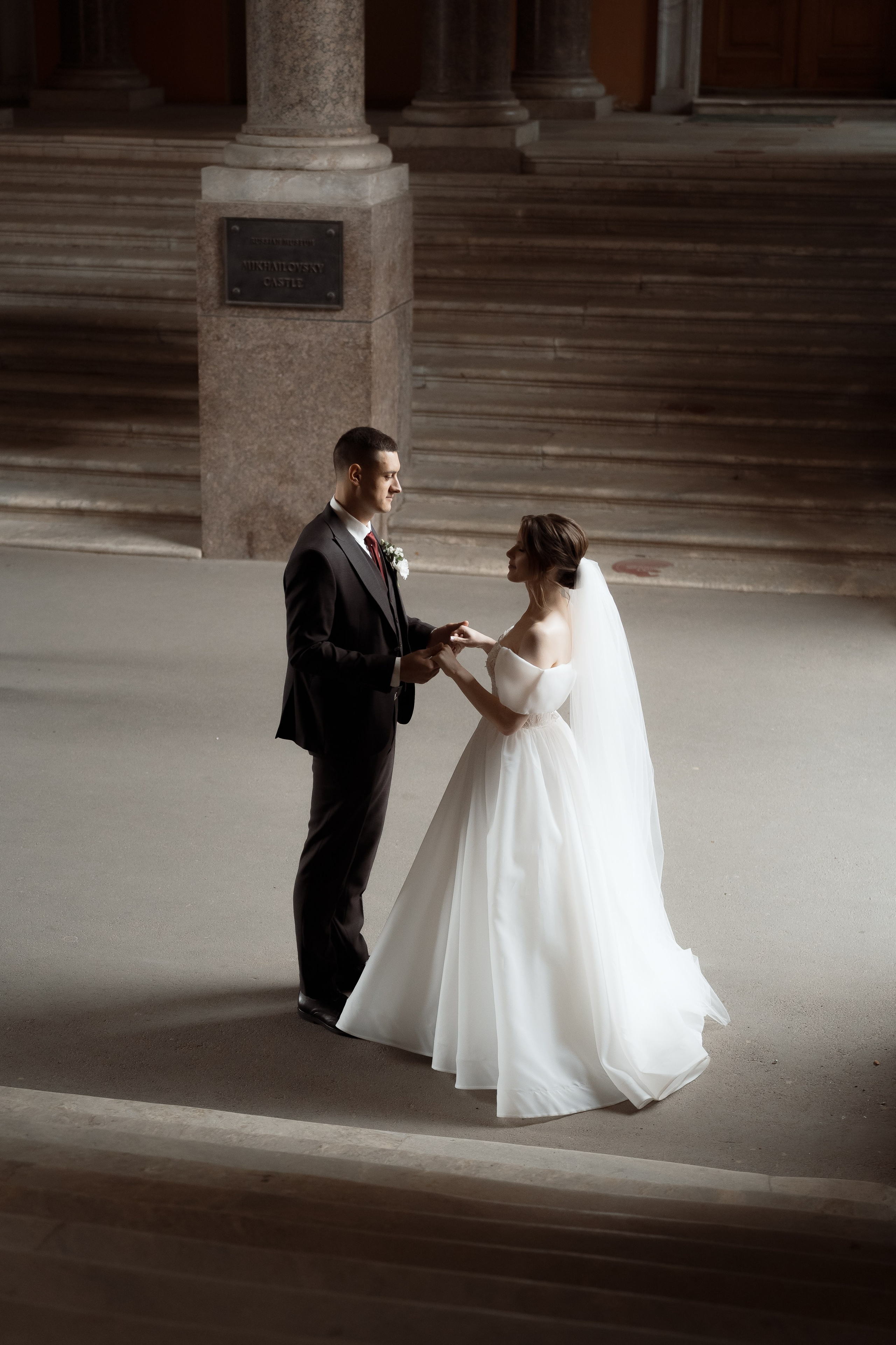 Свадьба Ирины и Дениса — Дом архитектора, Исаакий, Инженерный замок и банкет. Свадебный фотограф Дмитрий Родионов — Санкт-Петербург и Ленинградская область