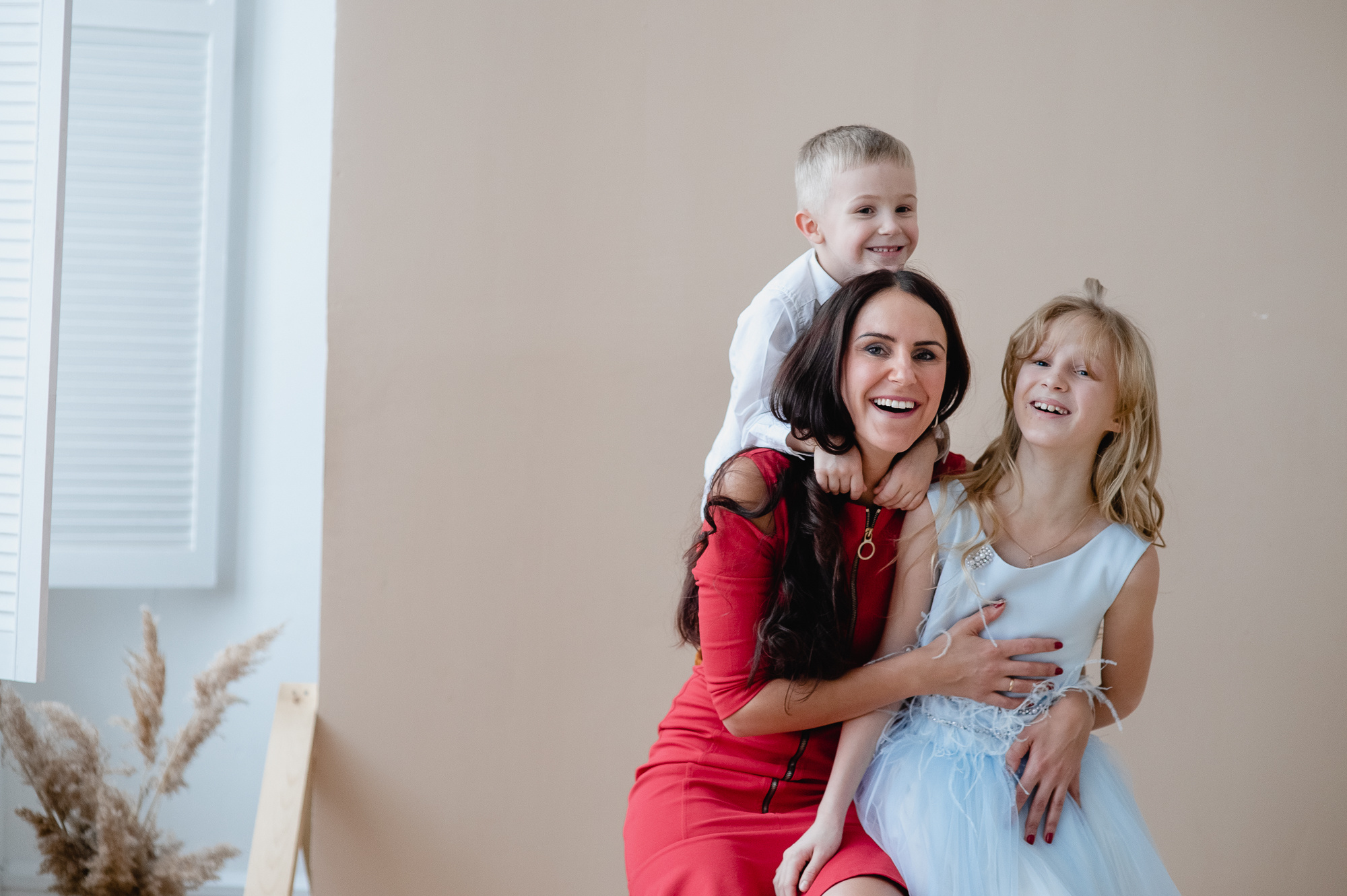 Дмитрий и Екатерина фотосессия большой семьи. Портретный фотограф в Москве, Московской области. Деловой портрет