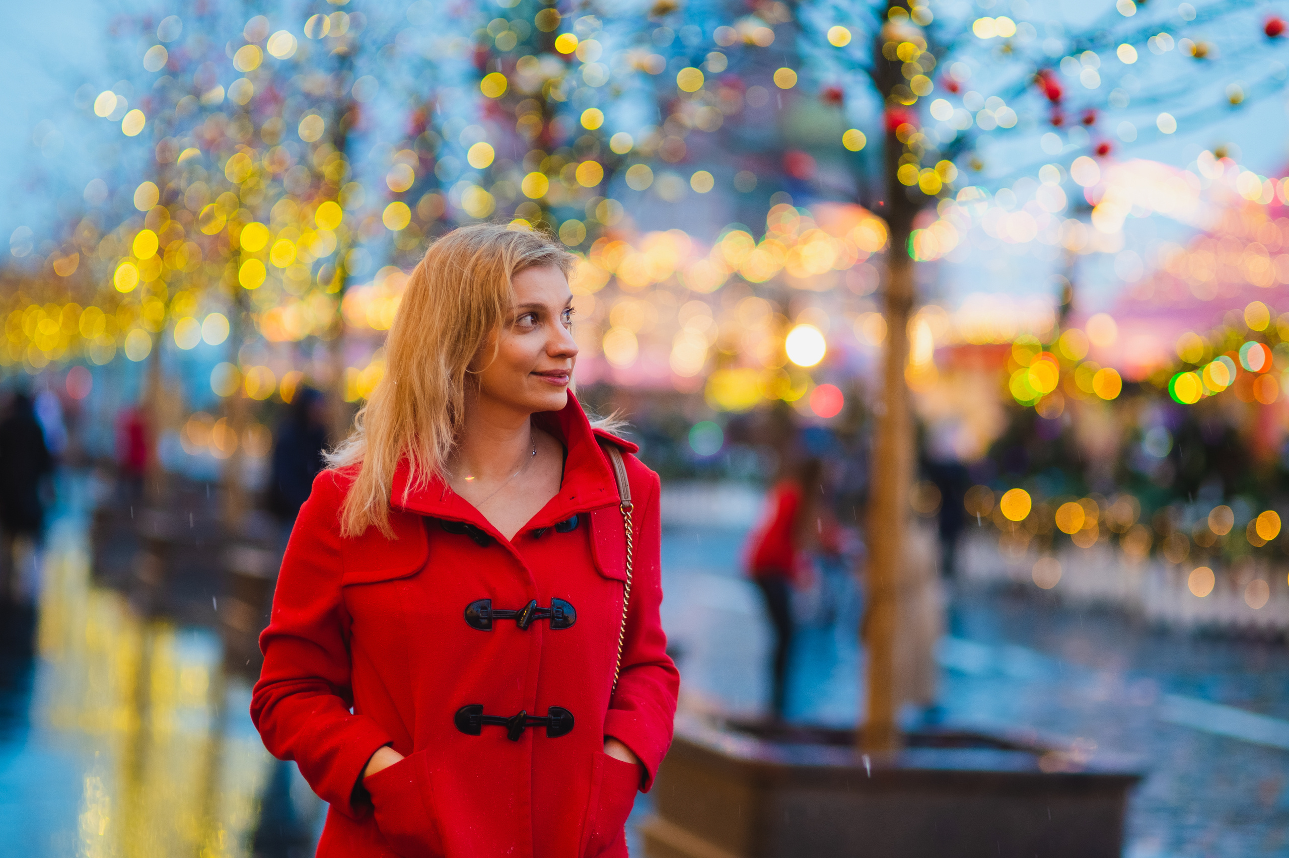 Евгения фотосессия в центре Новогодней Москвы. Портретный фотограф в Москве, Московской области. Деловой портрет