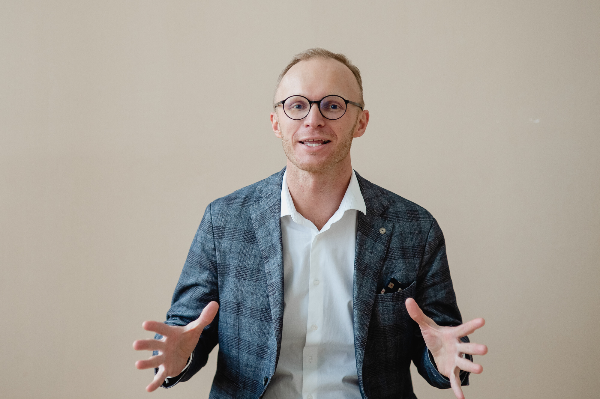 Дмитрий и Екатерина фотосессия большой семьи. Портретный фотограф в Москве, Московской области. Деловой портрет