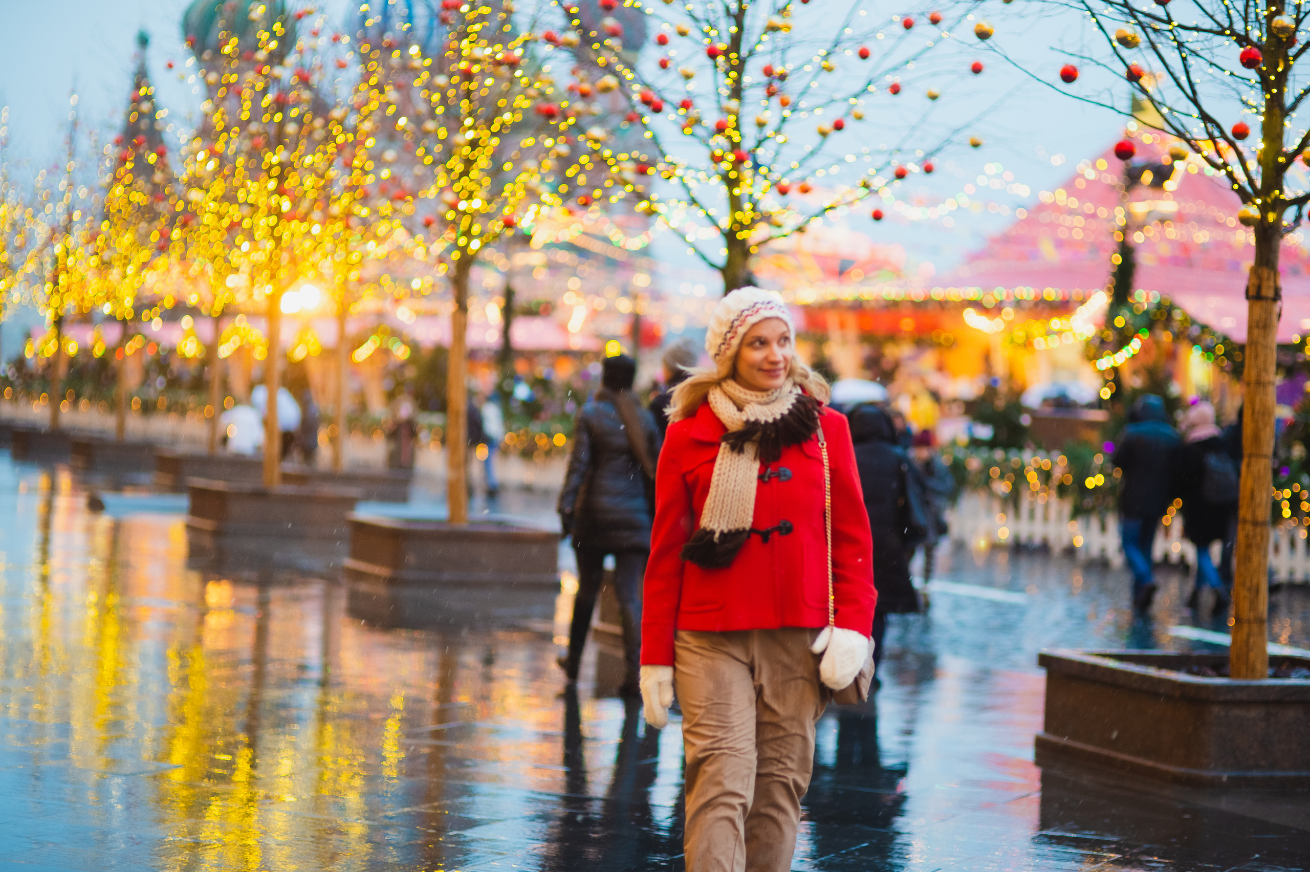 Евгения фотосессия в центре Новогодней Москвы. Портретный фотограф в Москве, Московской области. Деловой портрет