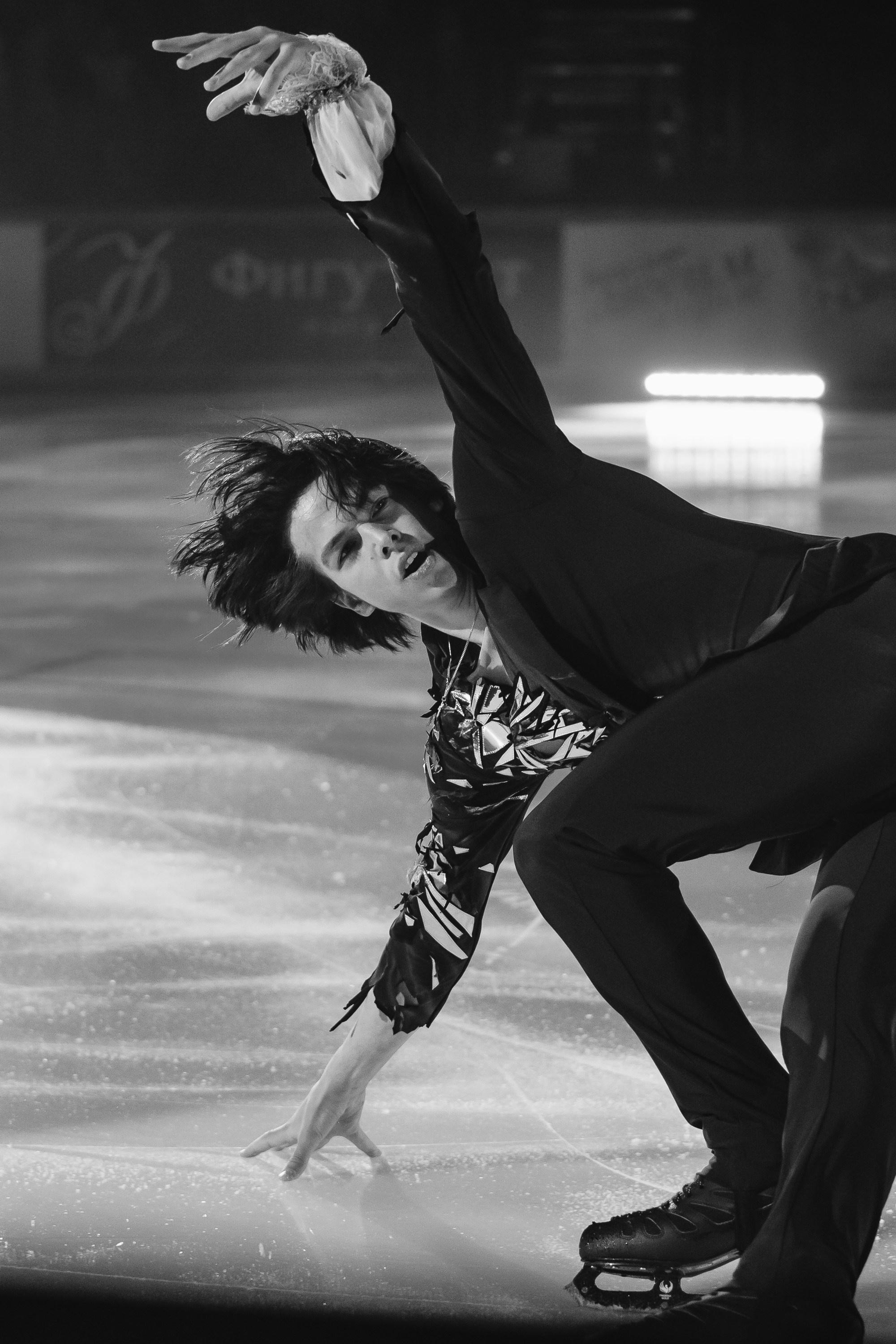 Шоу «Чемпионы на льду» в Новосибирске. Воробьева Ксения — Спортивный и танцевальный фотограф Новосибирск